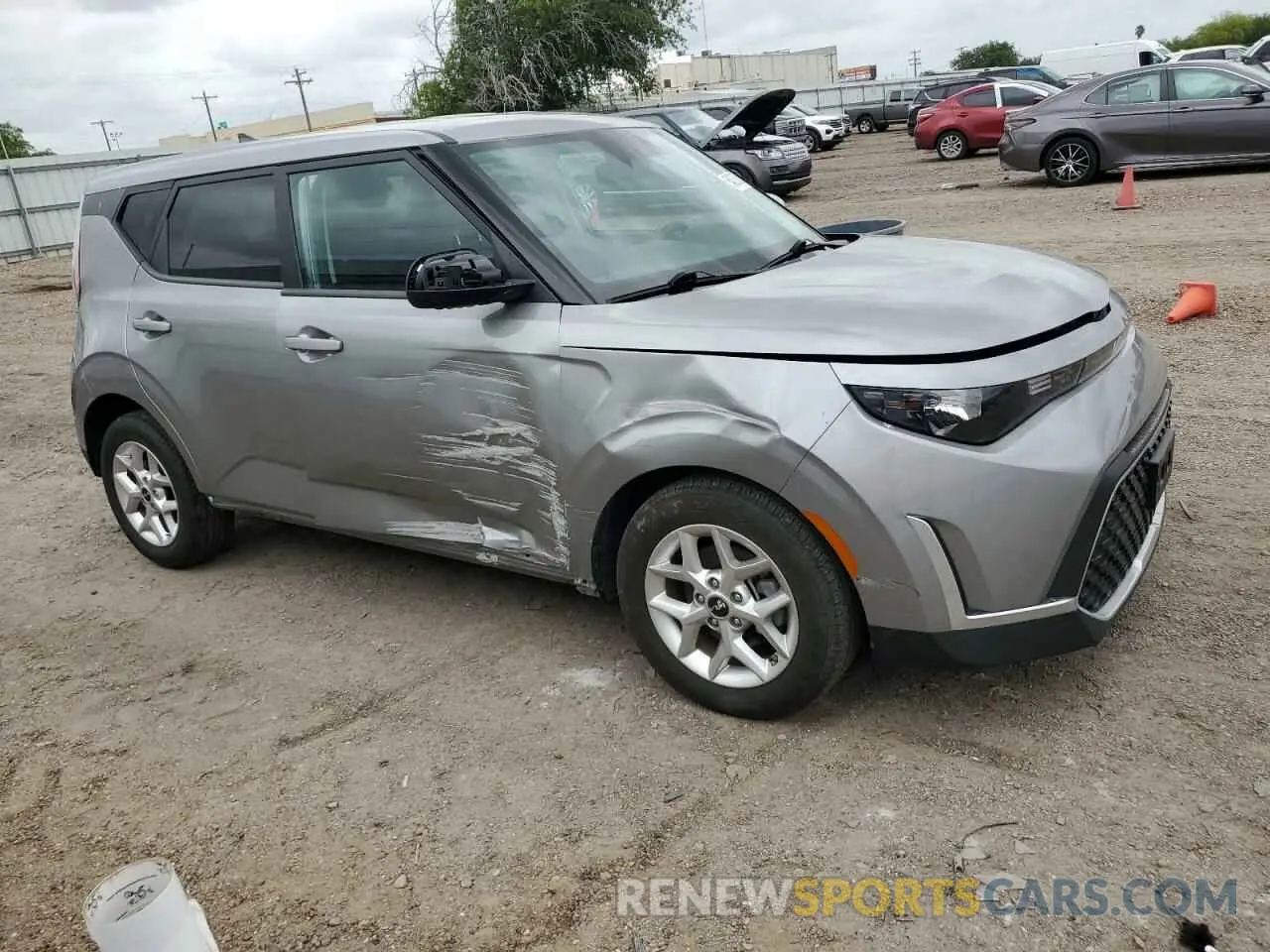 4 Photograph of a damaged car KNDJ23AUXP7886556 KIA SOUL 2023