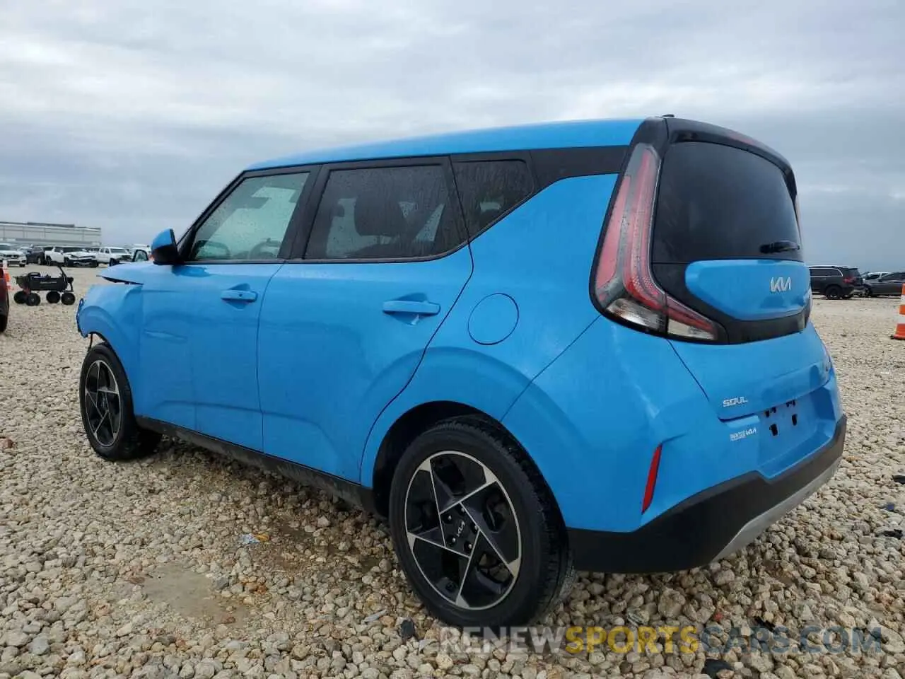 2 Photograph of a damaged car KNDJ33AU2P7189962 KIA SOUL 2023