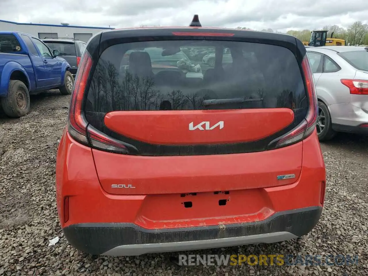 6 Photograph of a damaged car KNDJ33AU5P7187770 KIA SOUL 2023