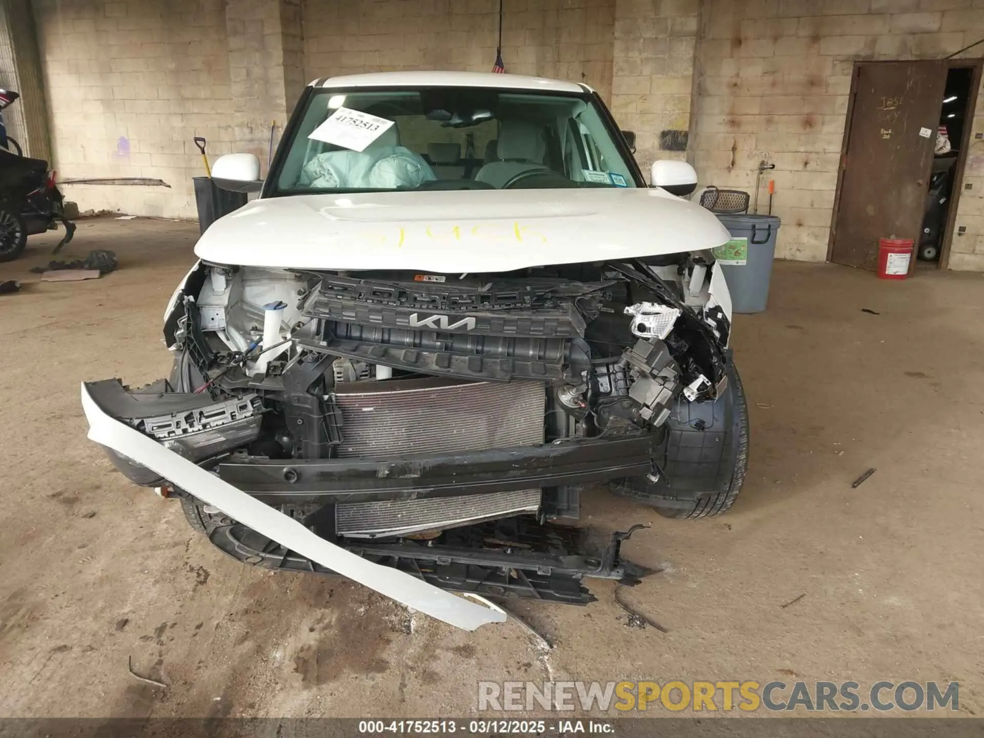 12 Photograph of a damaged car KNDJ33AU5P7874182 KIA SOUL 2023