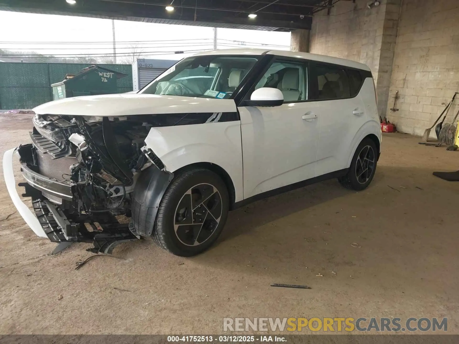 2 Photograph of a damaged car KNDJ33AU5P7874182 KIA SOUL 2023