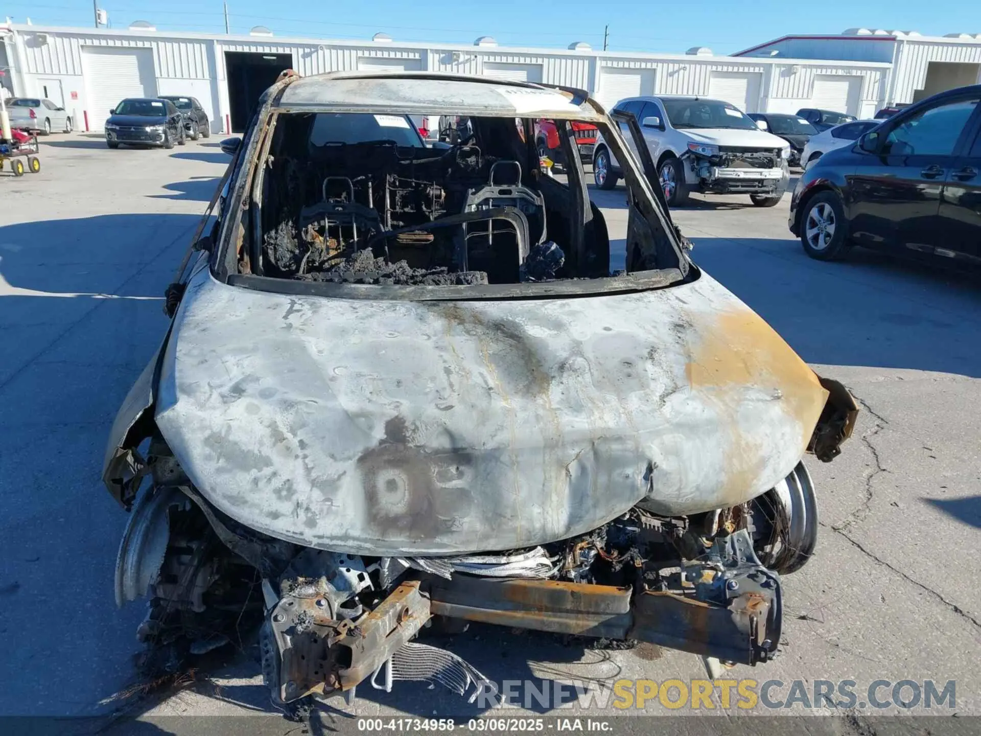 11 Photograph of a damaged car KNDJ33AU5P7893234 KIA SOUL 2023