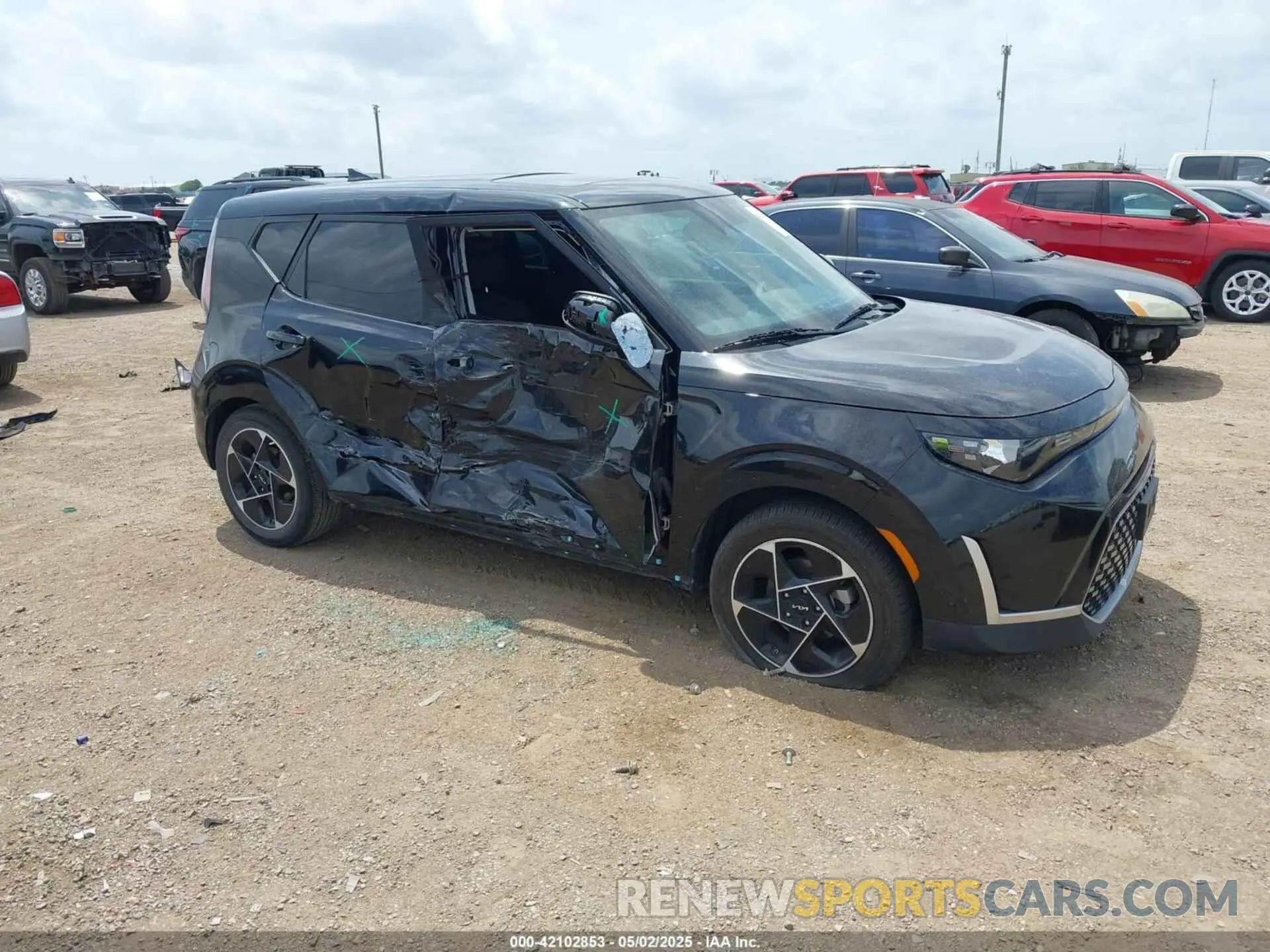 1 Photograph of a damaged car KNDJ33AU6P7869041 KIA SOUL 2023