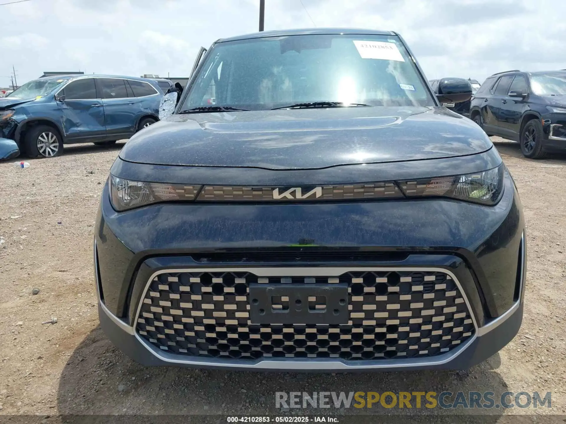 12 Photograph of a damaged car KNDJ33AU6P7869041 KIA SOUL 2023