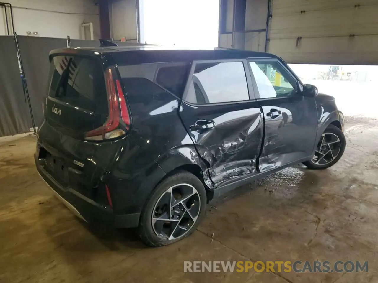 3 Photograph of a damaged car KNDJ33AU7P7852961 KIA SOUL 2023