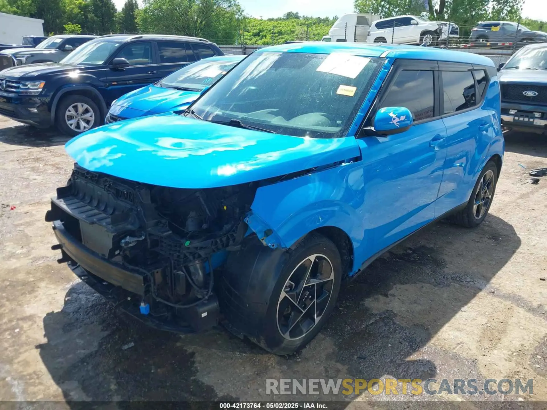 2 Photograph of a damaged car KNDJ33AU8P7210149 KIA SOUL 2023