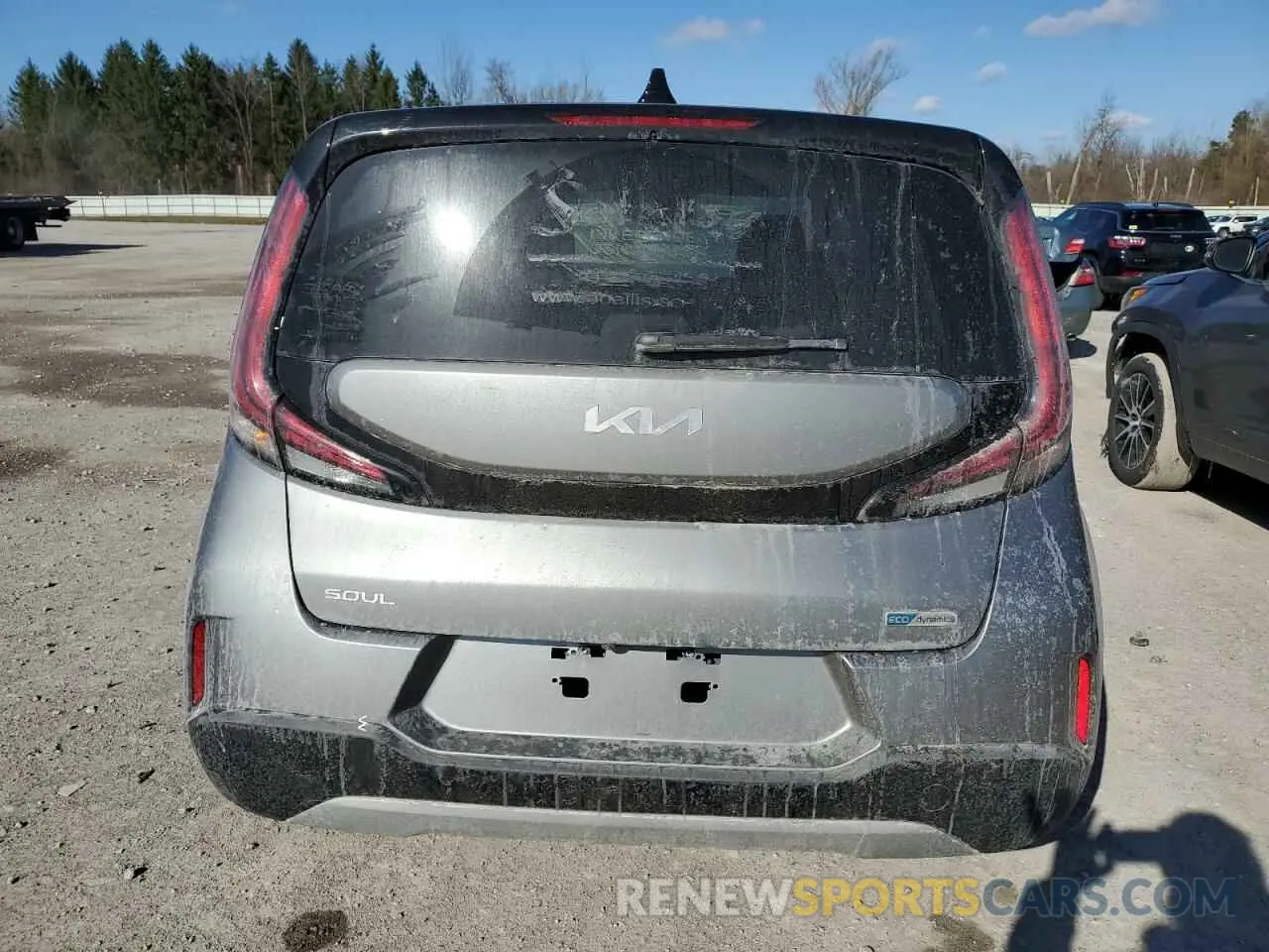 6 Photograph of a damaged car KNDJ33AU8P7865959 KIA SOUL 2023