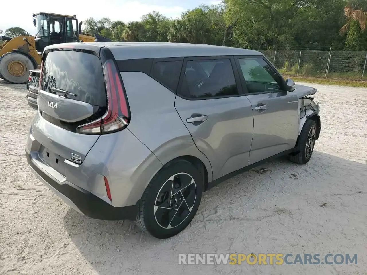 3 Photograph of a damaged car KNDJ33AU8P7871650 KIA SOUL 2023
