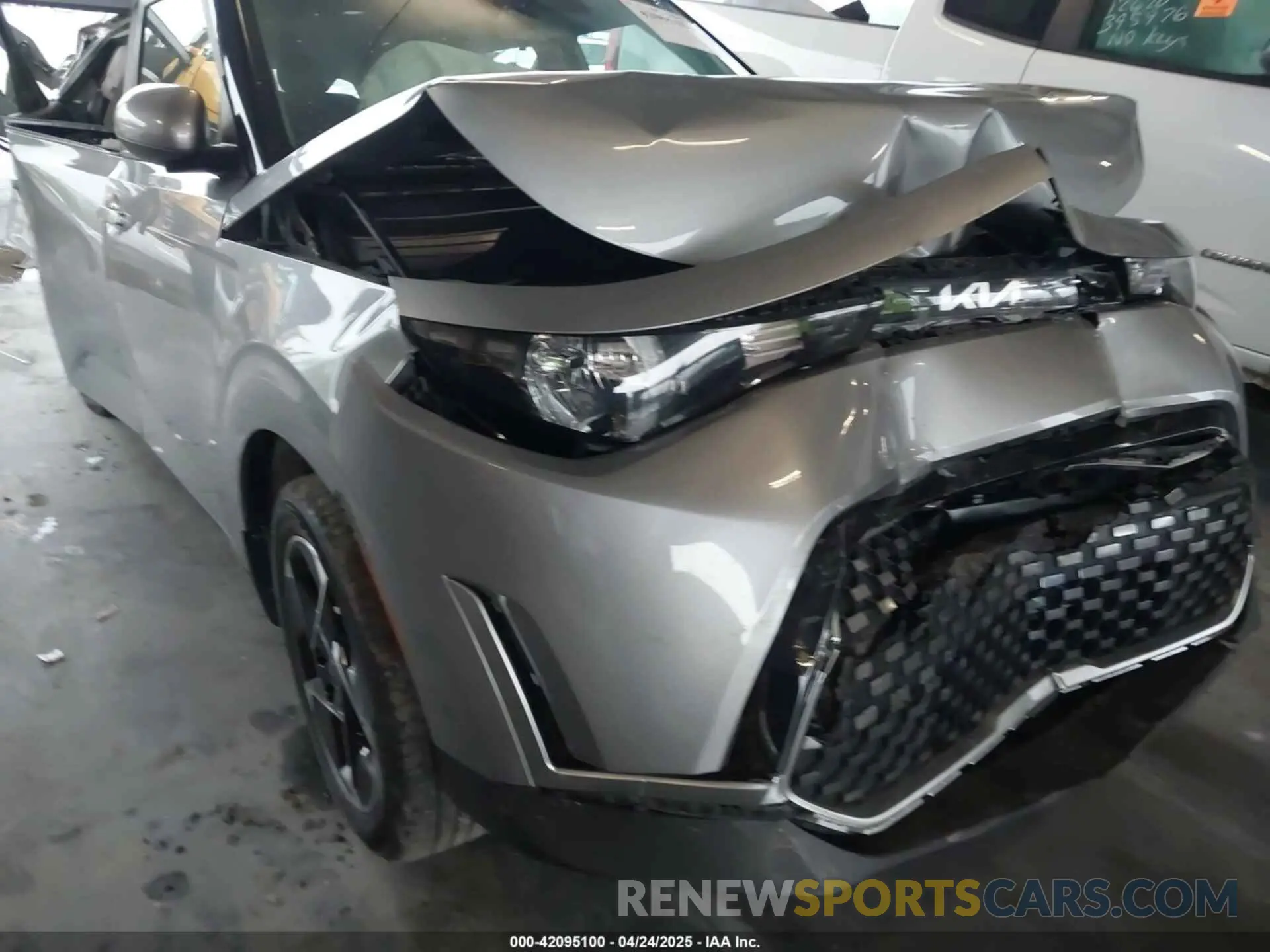 6 Photograph of a damaged car KNDJ33AU8P7872815 KIA SOUL 2023