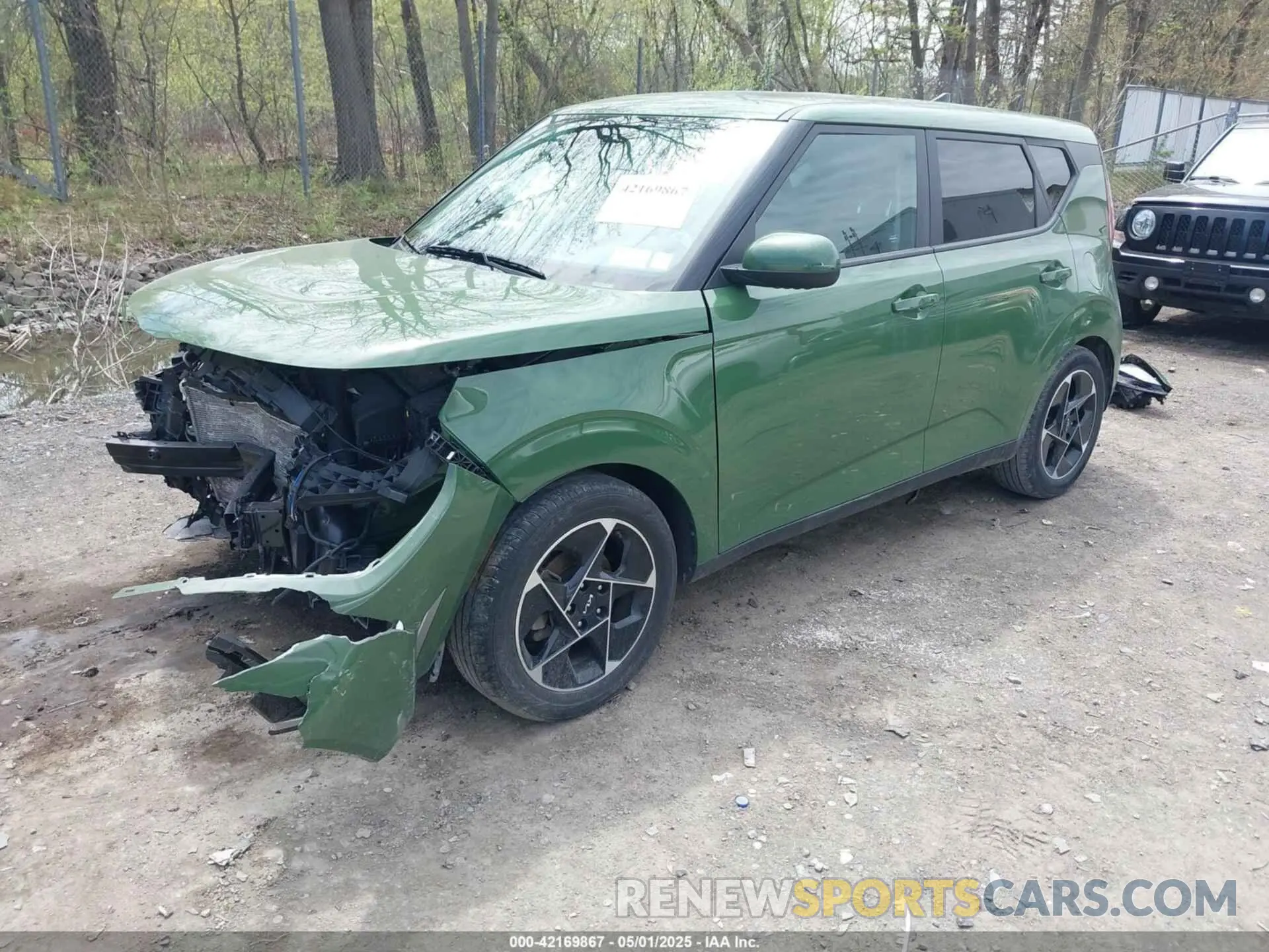 2 Photograph of a damaged car KNDJ33AU9P7194415 KIA SOUL 2023