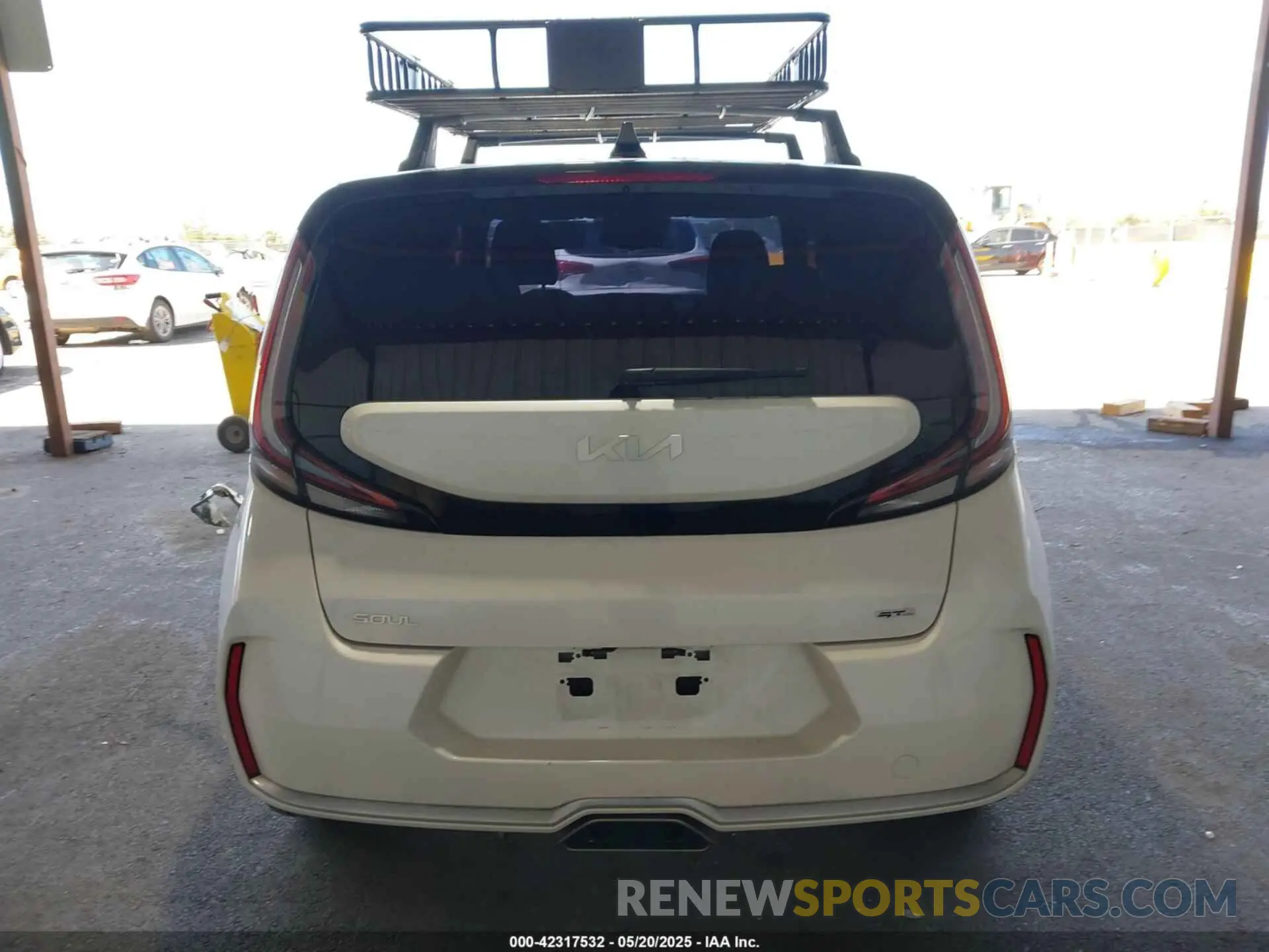 16 Photograph of a damaged car KNDJ53AU0P7865156 KIA SOUL 2023