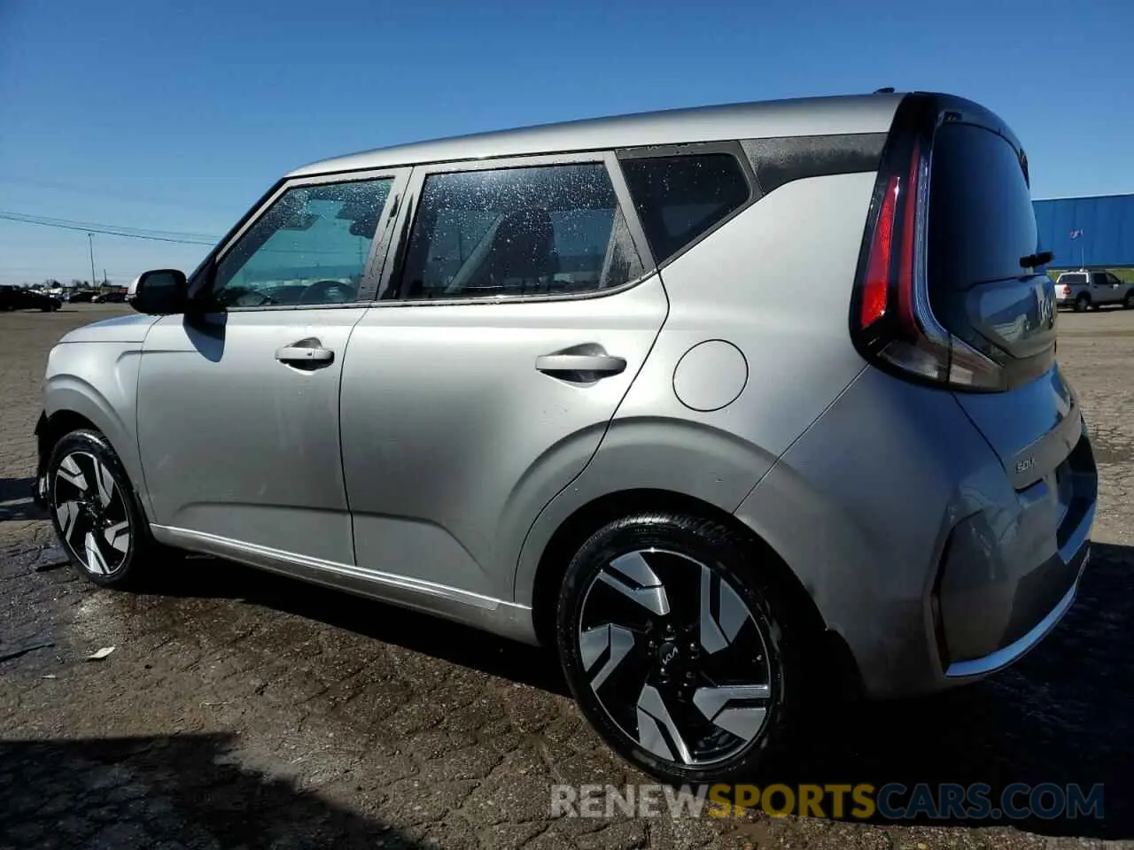 2 Photograph of a damaged car KNDJ53AU1P7862797 KIA SOUL 2023