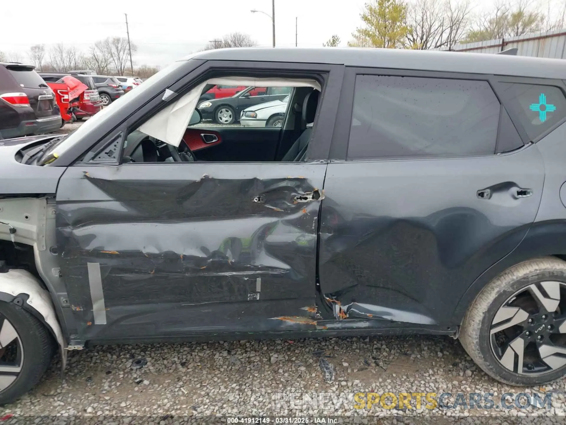 15 Photograph of a damaged car KNDJ53AU1P7890583 KIA SOUL 2023