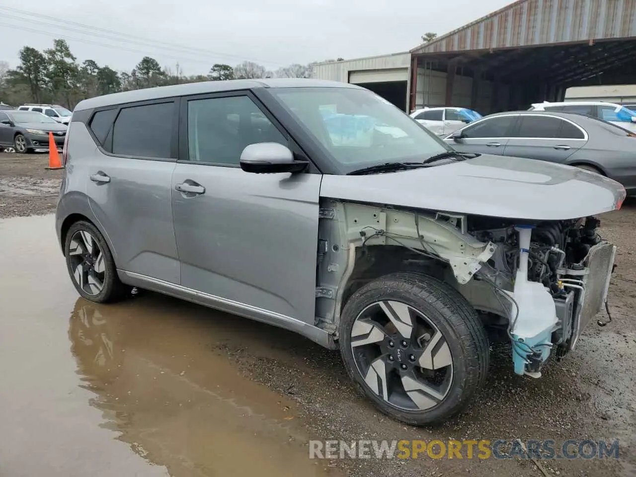 4 Photograph of a damaged car KNDJ53AU2P7848505 KIA SOUL 2023