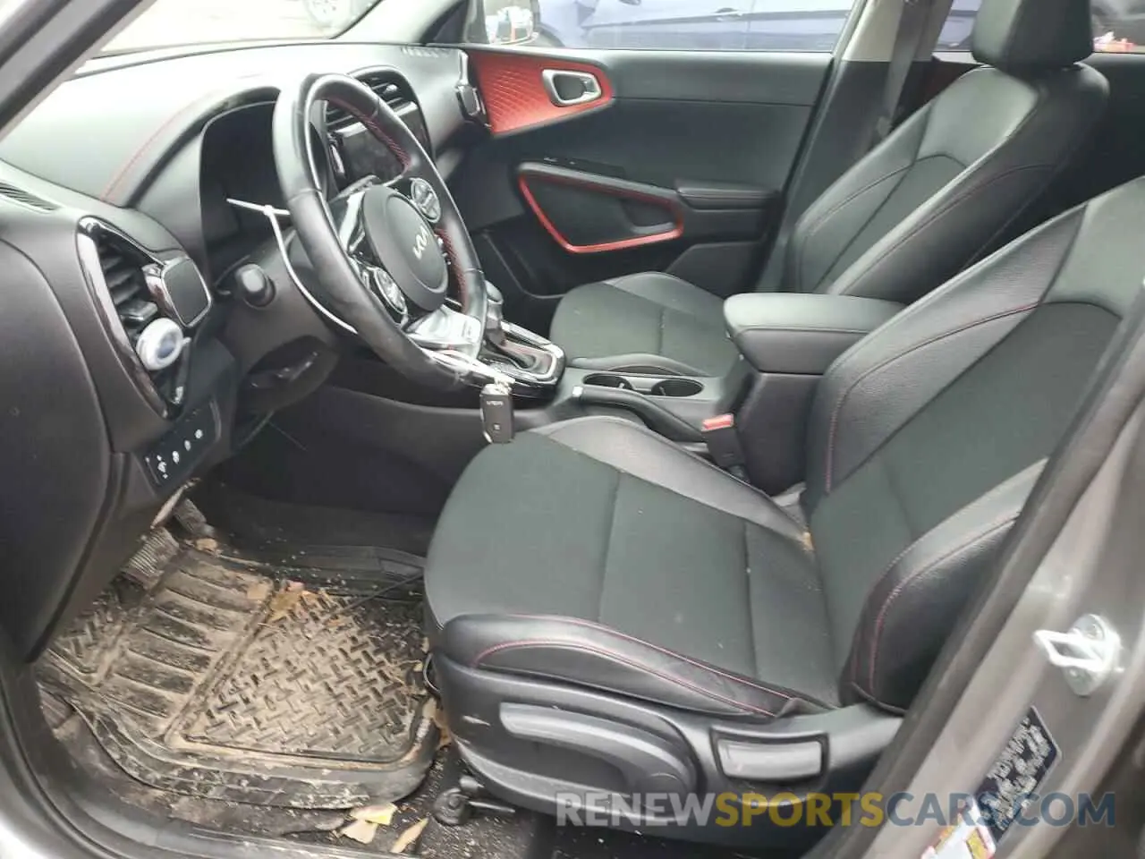 7 Photograph of a damaged car KNDJ53AU2P7848505 KIA SOUL 2023