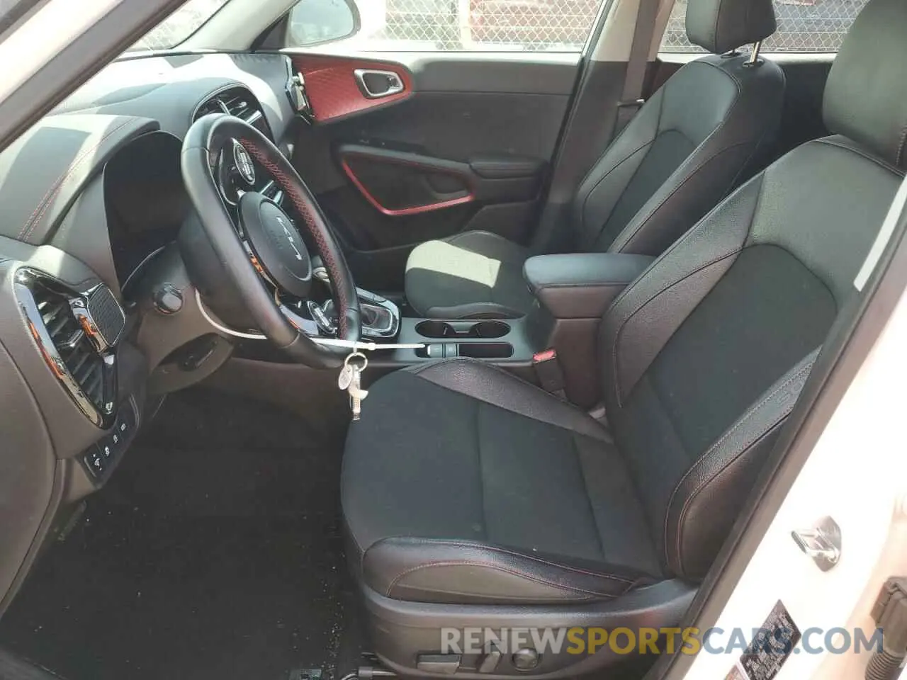 7 Photograph of a damaged car KNDJ53AU3P7841935 KIA SOUL 2023