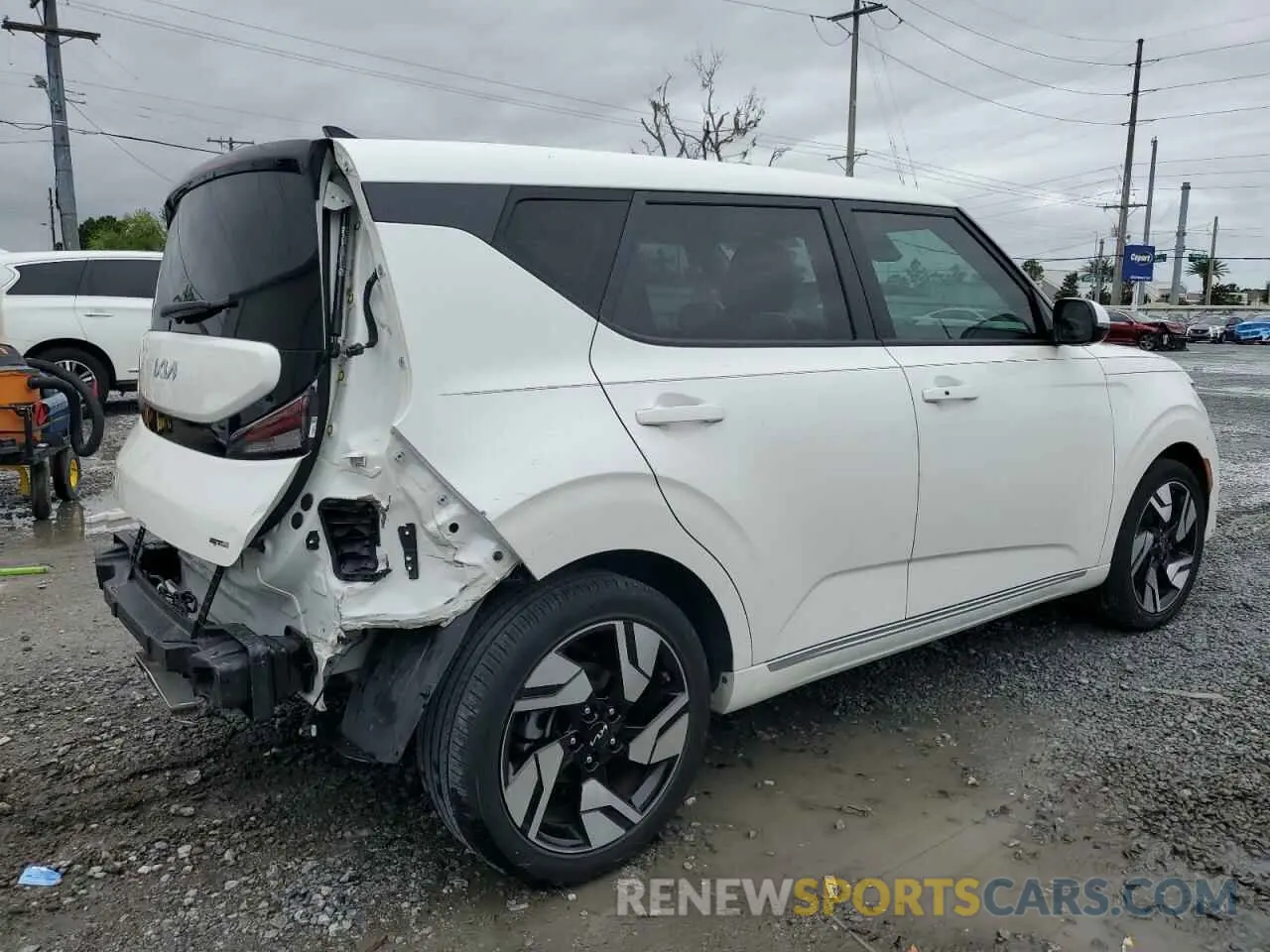 3 Photograph of a damaged car KNDJ53AU3P7851865 KIA SOUL 2023