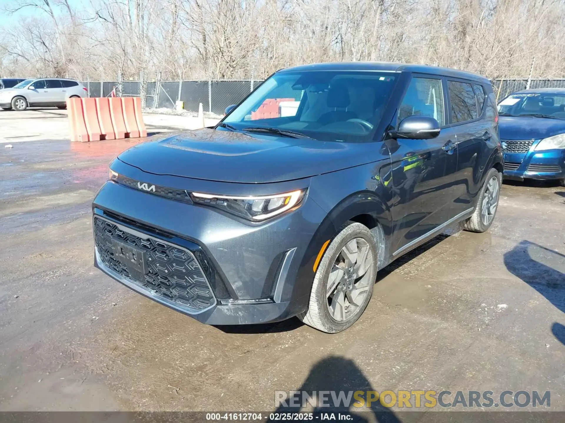 2 Photograph of a damaged car KNDJ53AU3P7882999 KIA SOUL 2023