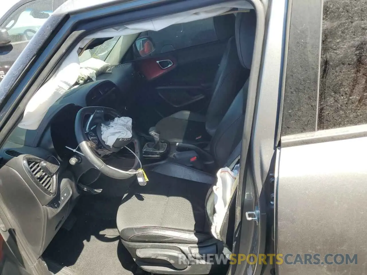 7 Photograph of a damaged car KNDJ53AU4P7854533 KIA SOUL 2023
