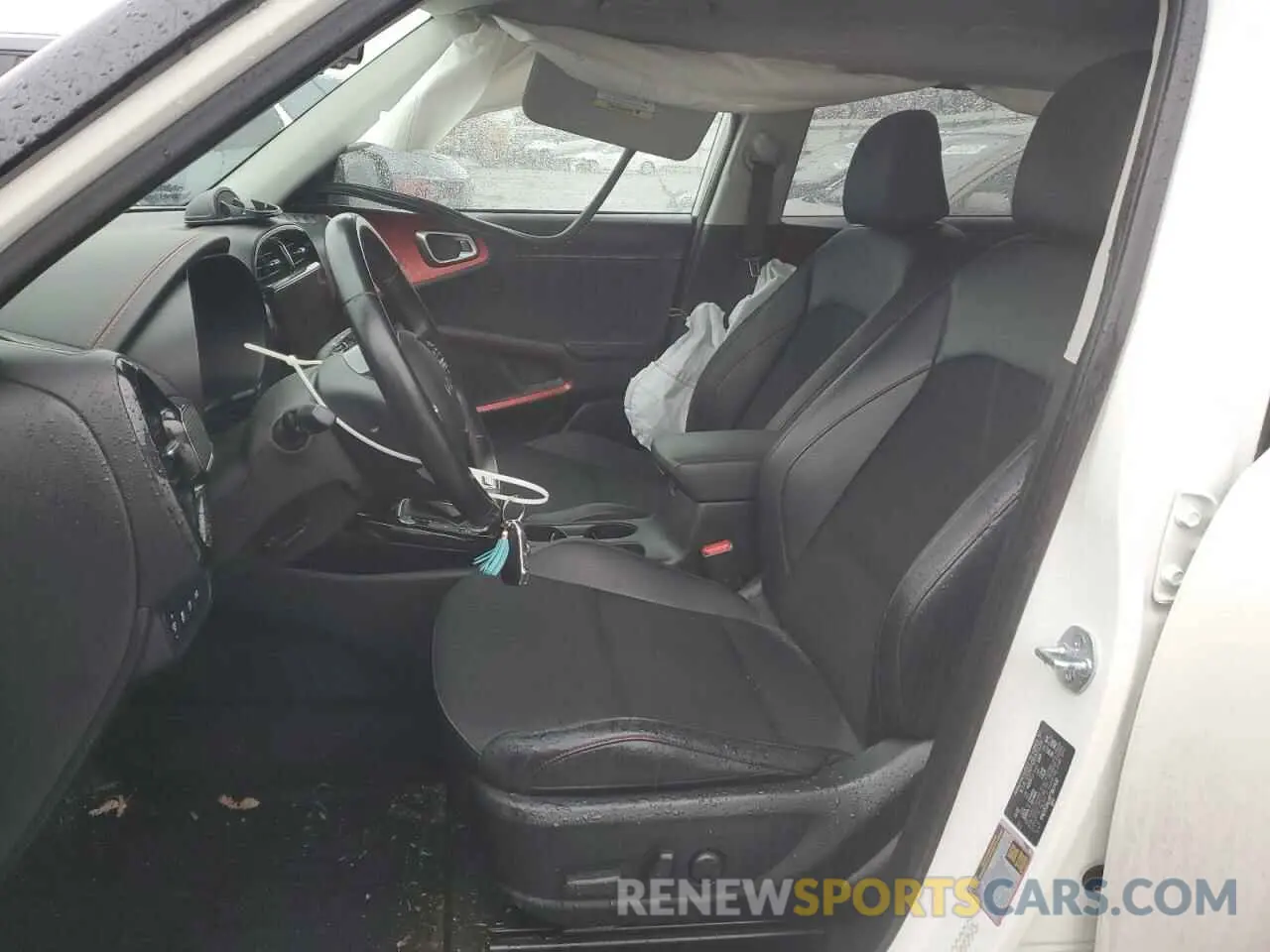 7 Photograph of a damaged car KNDJ53AU4P7867430 KIA SOUL 2023
