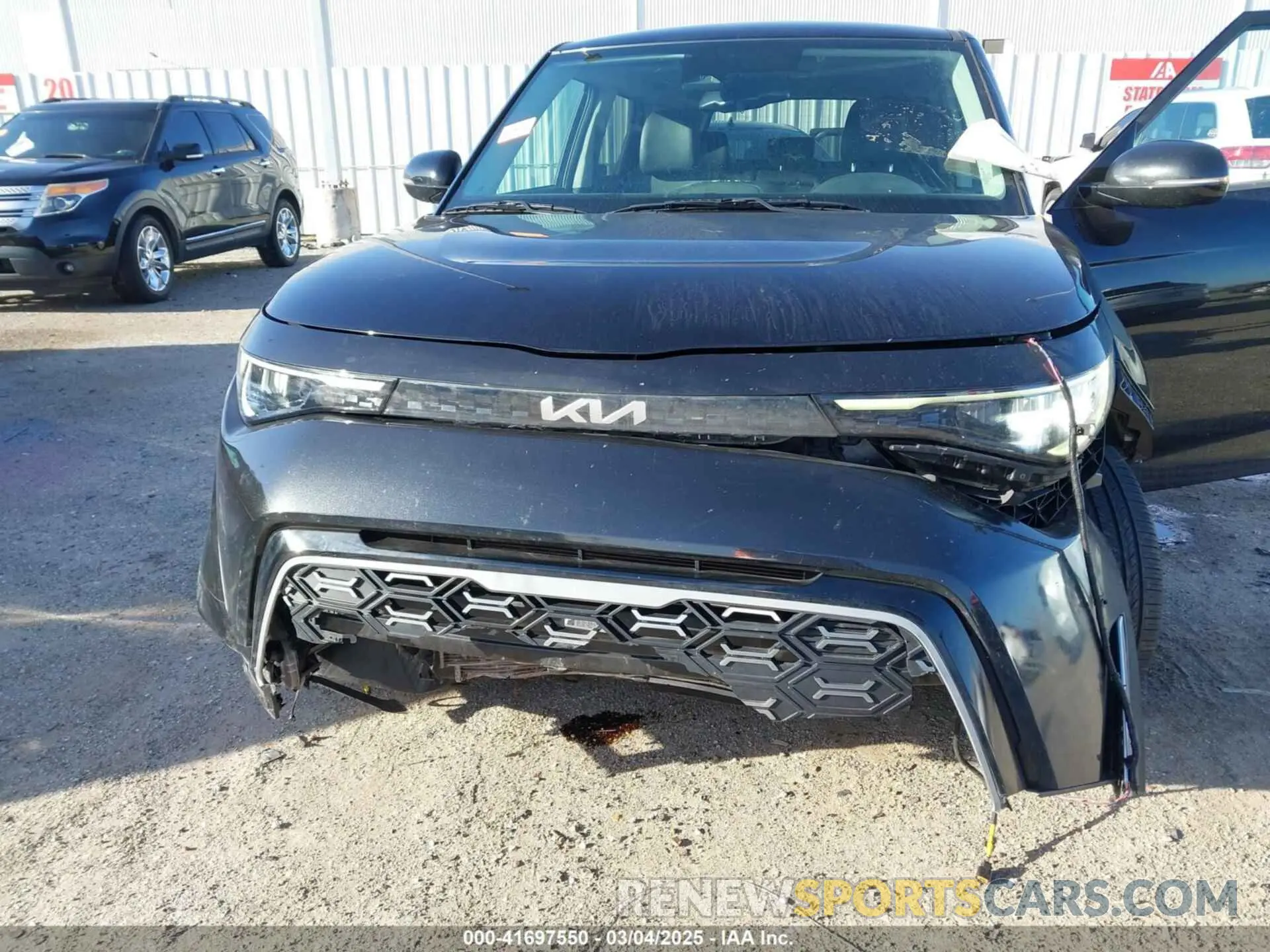 6 Photograph of a damaged car KNDJ53AU6P7858020 KIA SOUL 2023