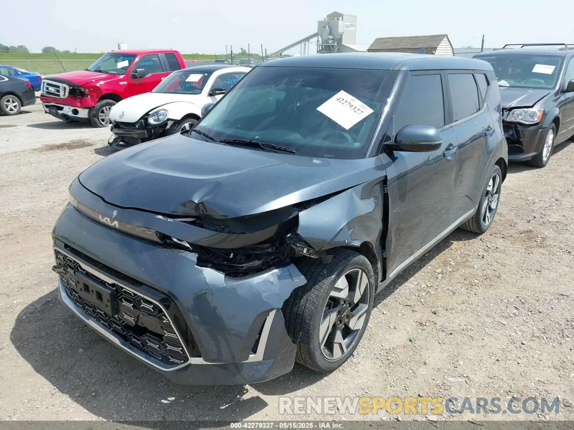 2 Photograph of a damaged car KNDJ53AU7P7191734 KIA SOUL 2023
