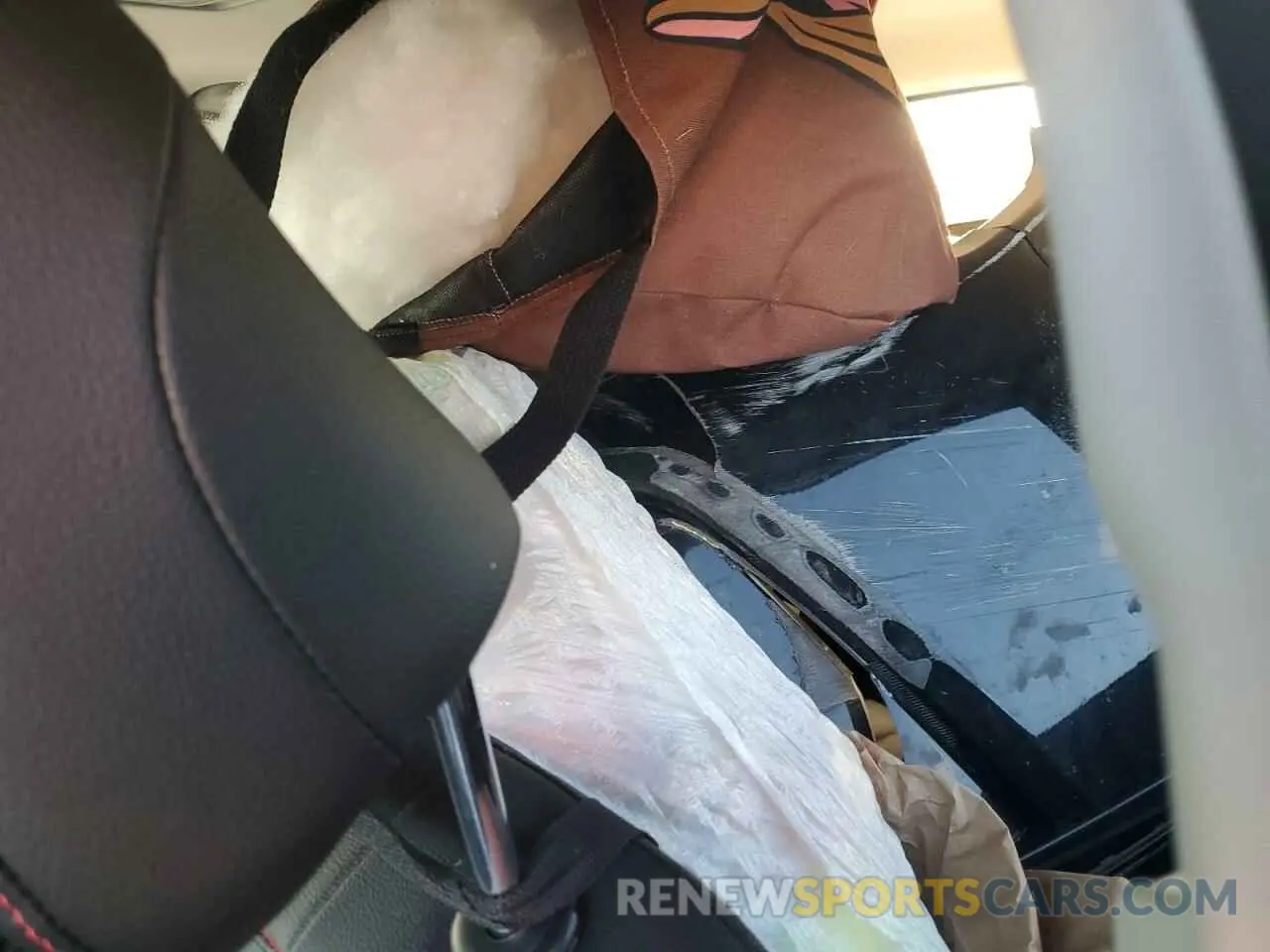 10 Photograph of a damaged car KNDJ53AU9P7841177 KIA SOUL 2023