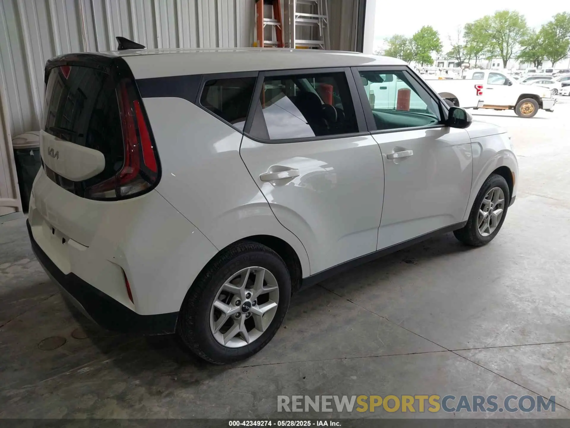 4 Photograph of a damaged car KNDJ23AU1R7237456 KIA SOUL 2024