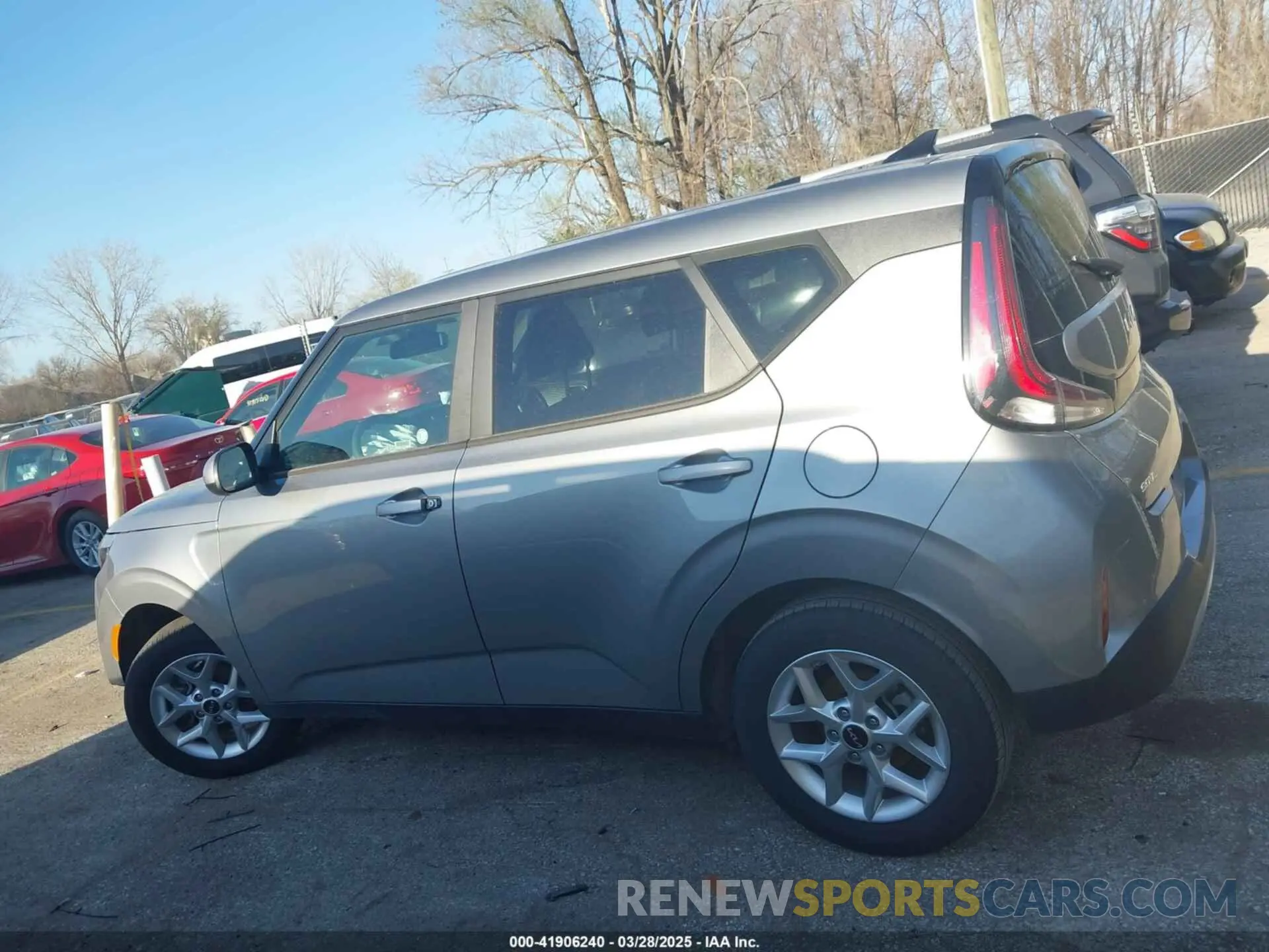 15 Photograph of a damaged car KNDJ23AU1R7910830 KIA SOUL 2024