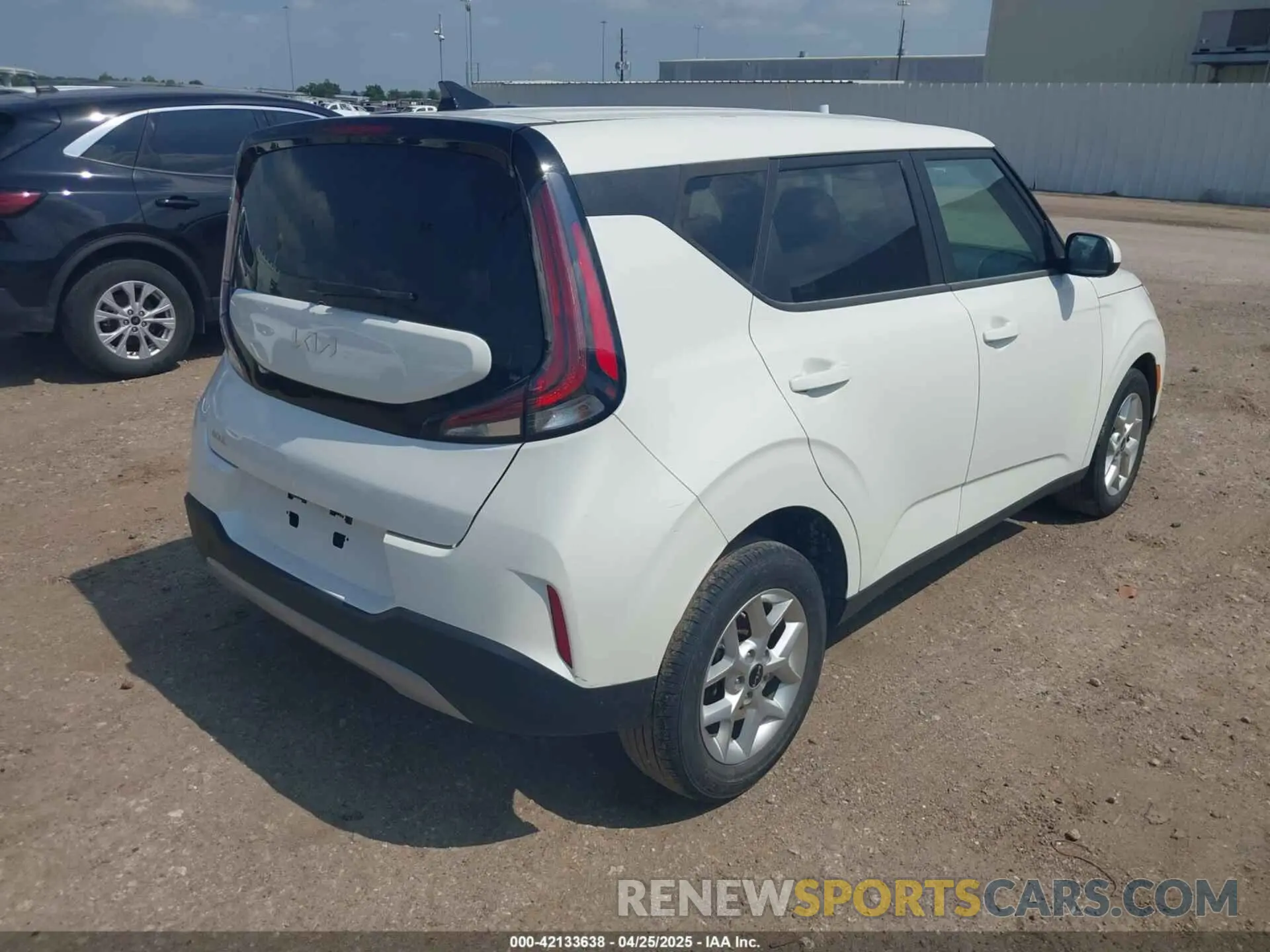 4 Photograph of a damaged car KNDJ23AU2R7913249 KIA SOUL 2024