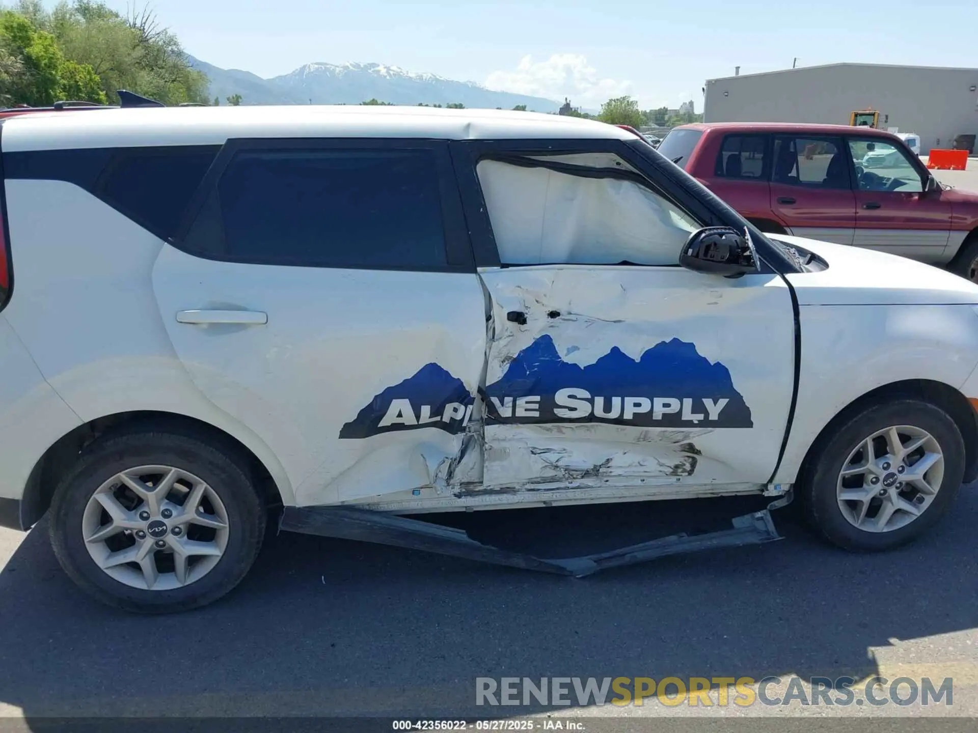 13 Photograph of a damaged car KNDJ23AU3R7230993 KIA SOUL 2024