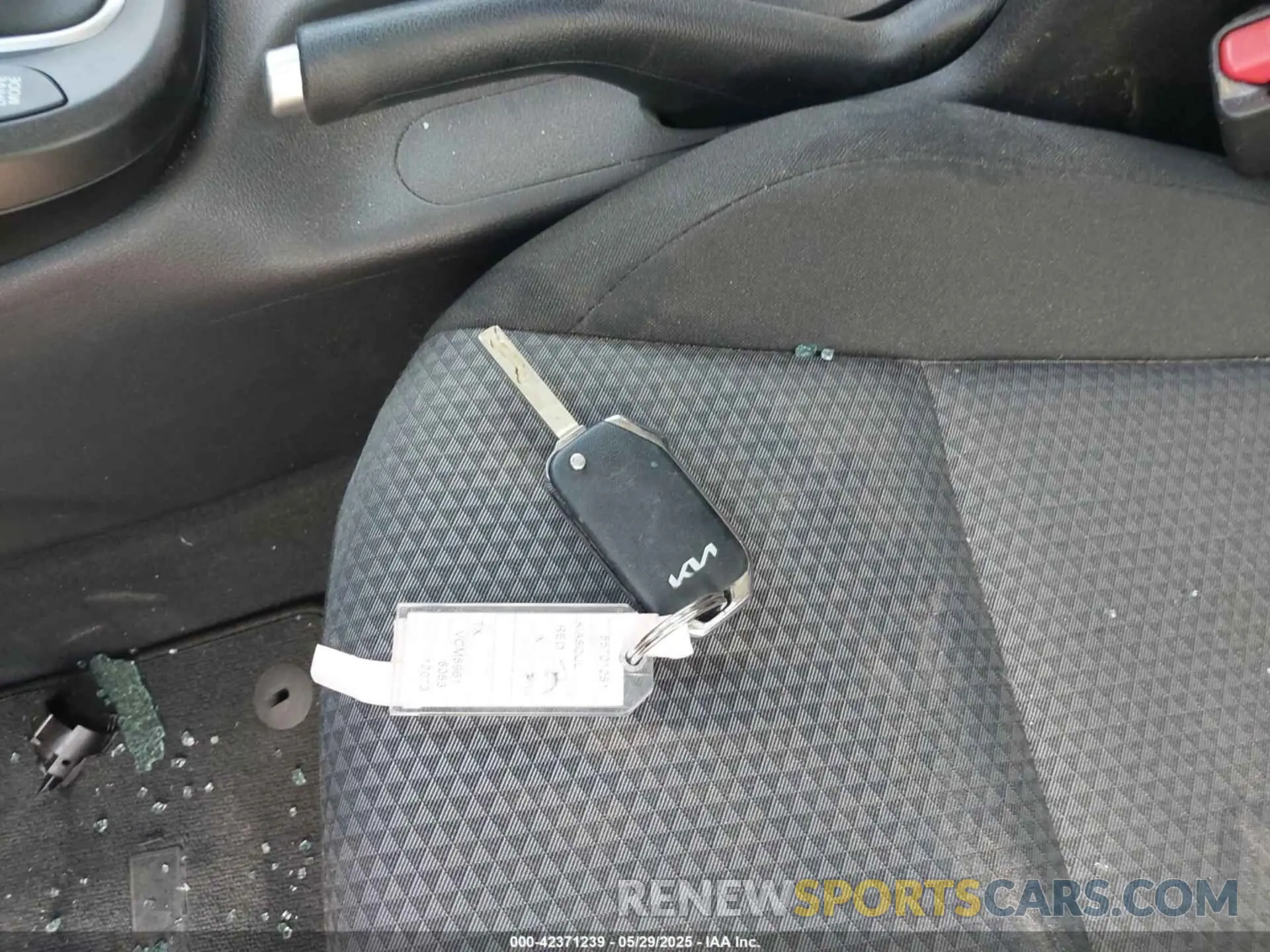 11 Photograph of a damaged car KNDJ23AU3R7232159 KIA SOUL 2024