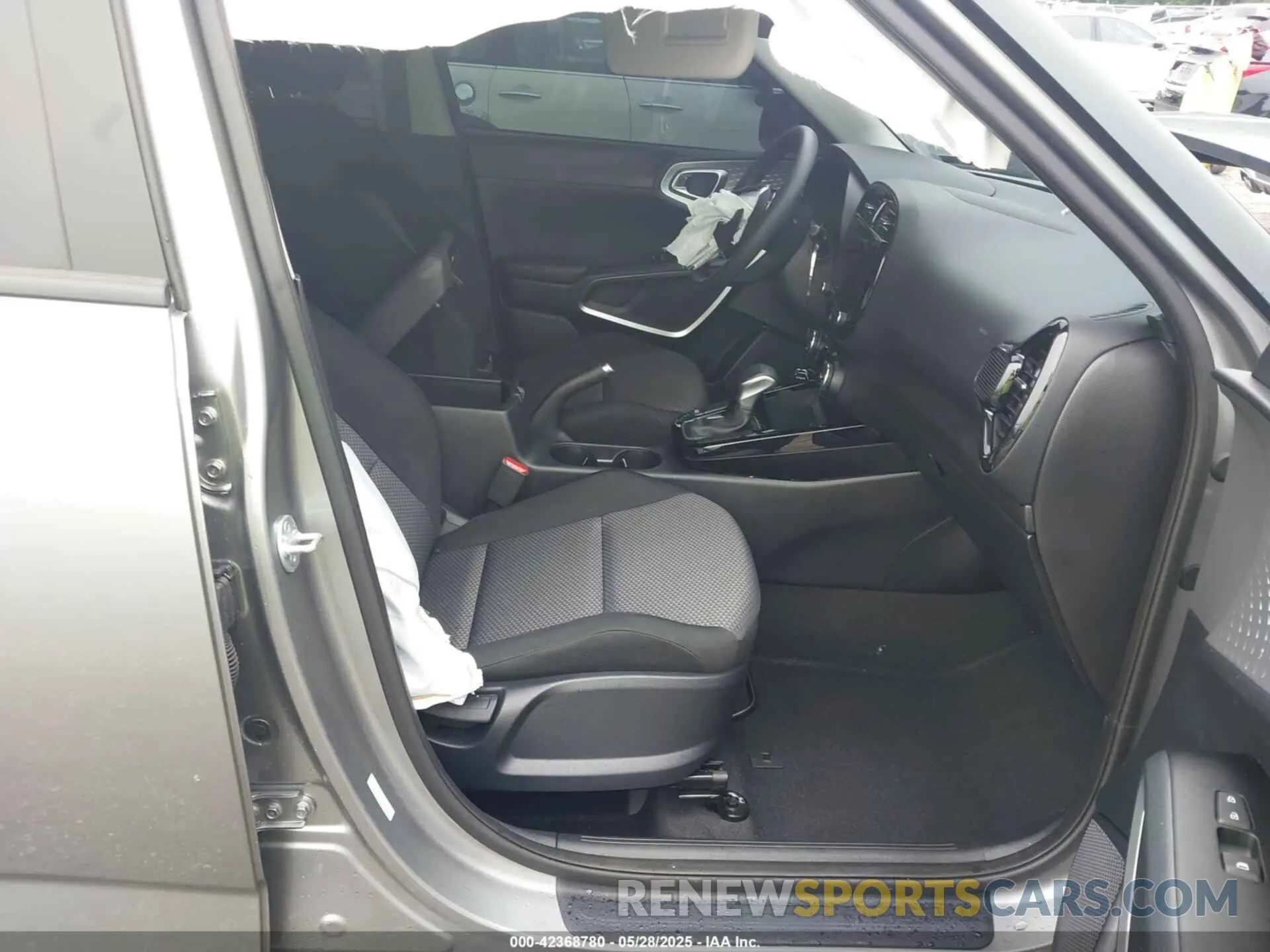 5 Photograph of a damaged car KNDJ23AU4R7914175 KIA SOUL 2024