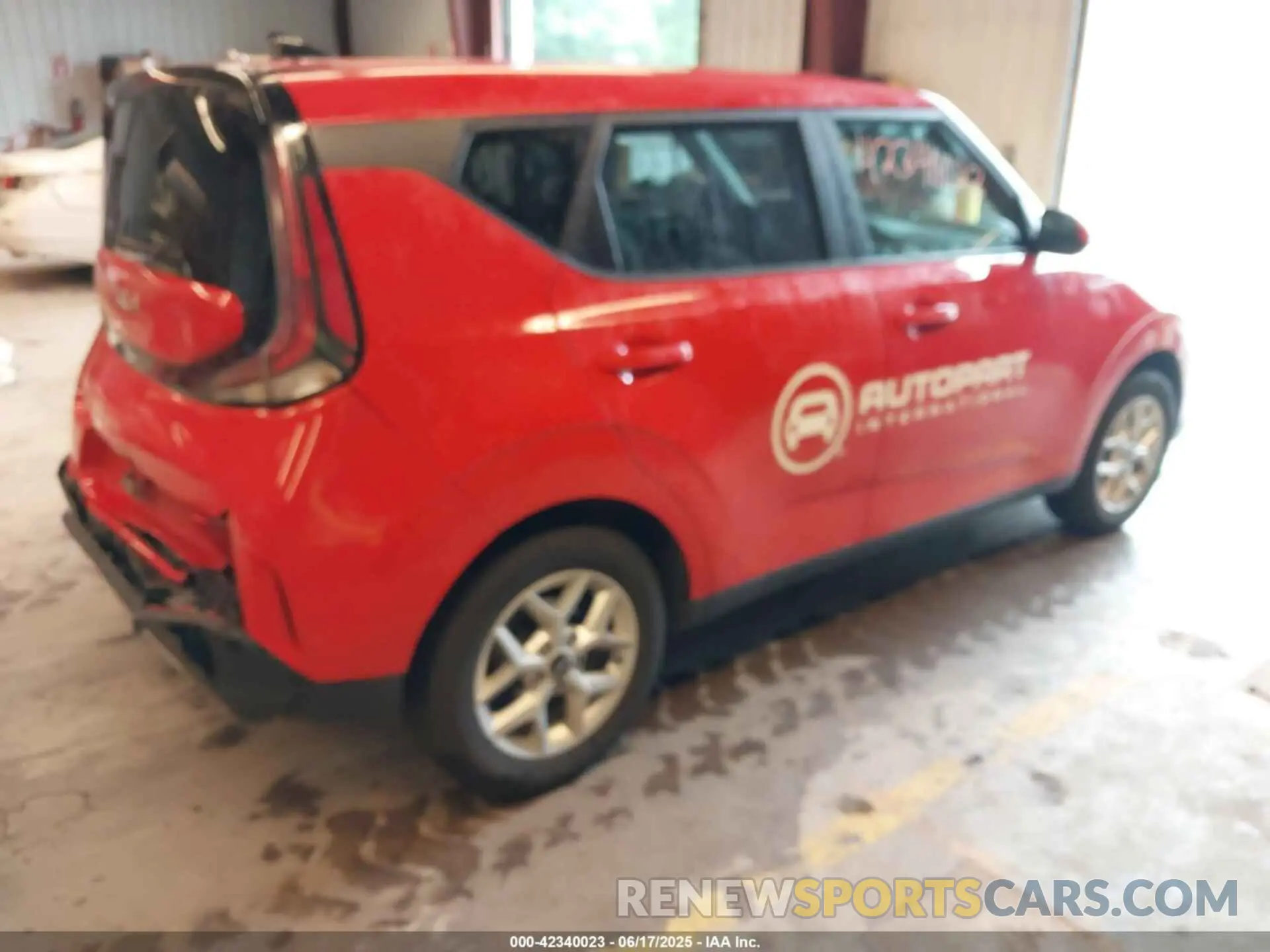 4 Photograph of a damaged car KNDJ23AU5R7232955 KIA SOUL 2024