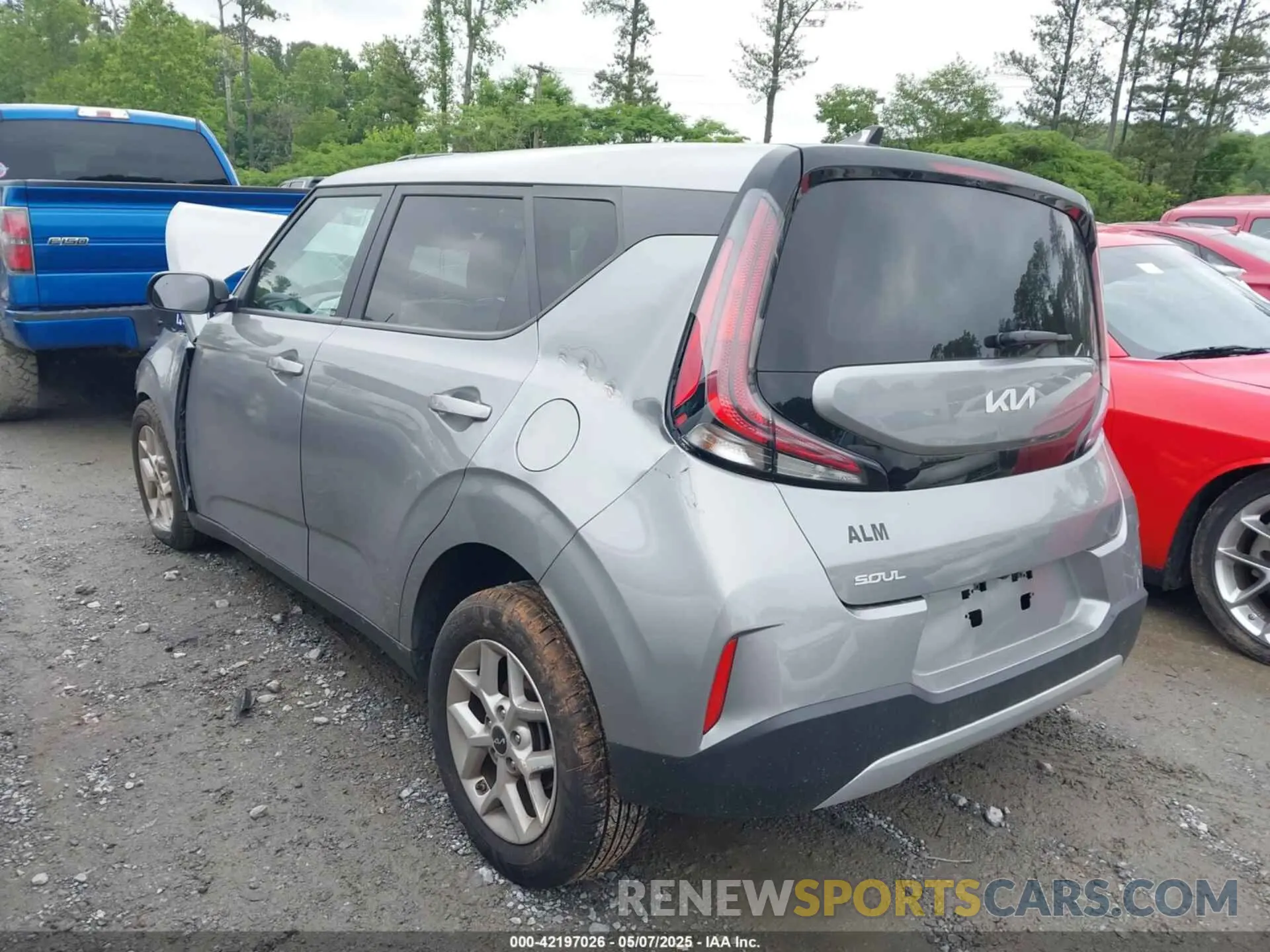 14 Photograph of a damaged car KNDJ23AU5R7897984 KIA SOUL 2024