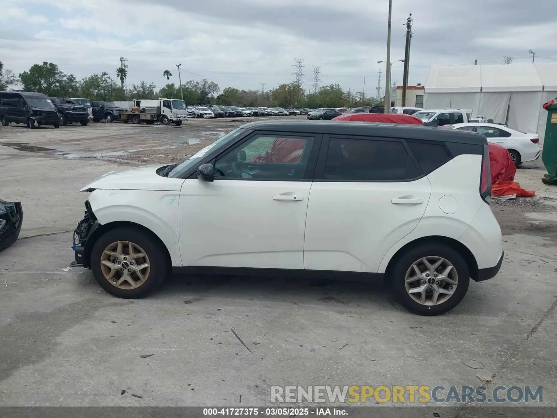 15 Photograph of a damaged car KNDJ23AU6R7227747 KIA SOUL 2024