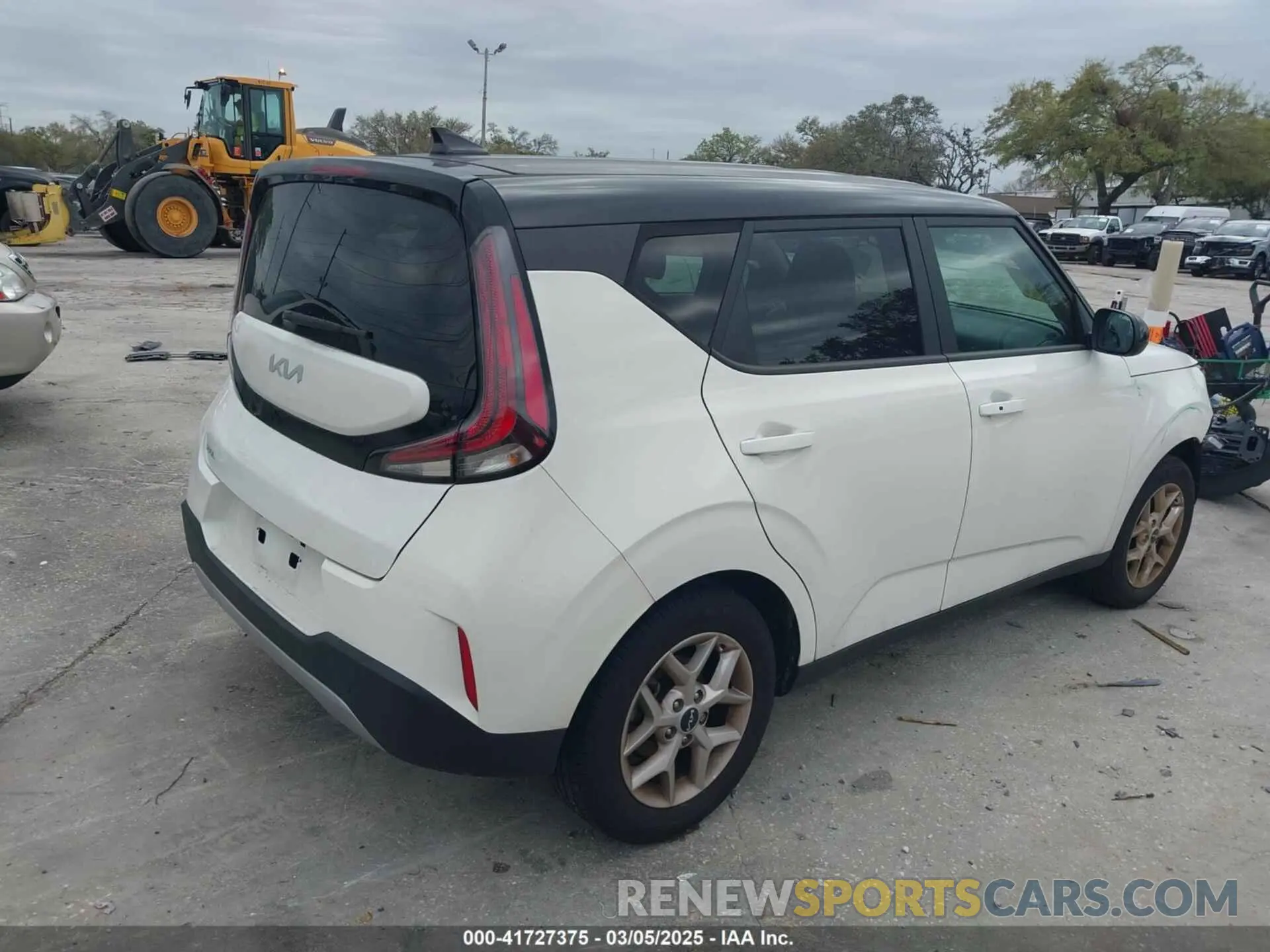 4 Photograph of a damaged car KNDJ23AU6R7227747 KIA SOUL 2024