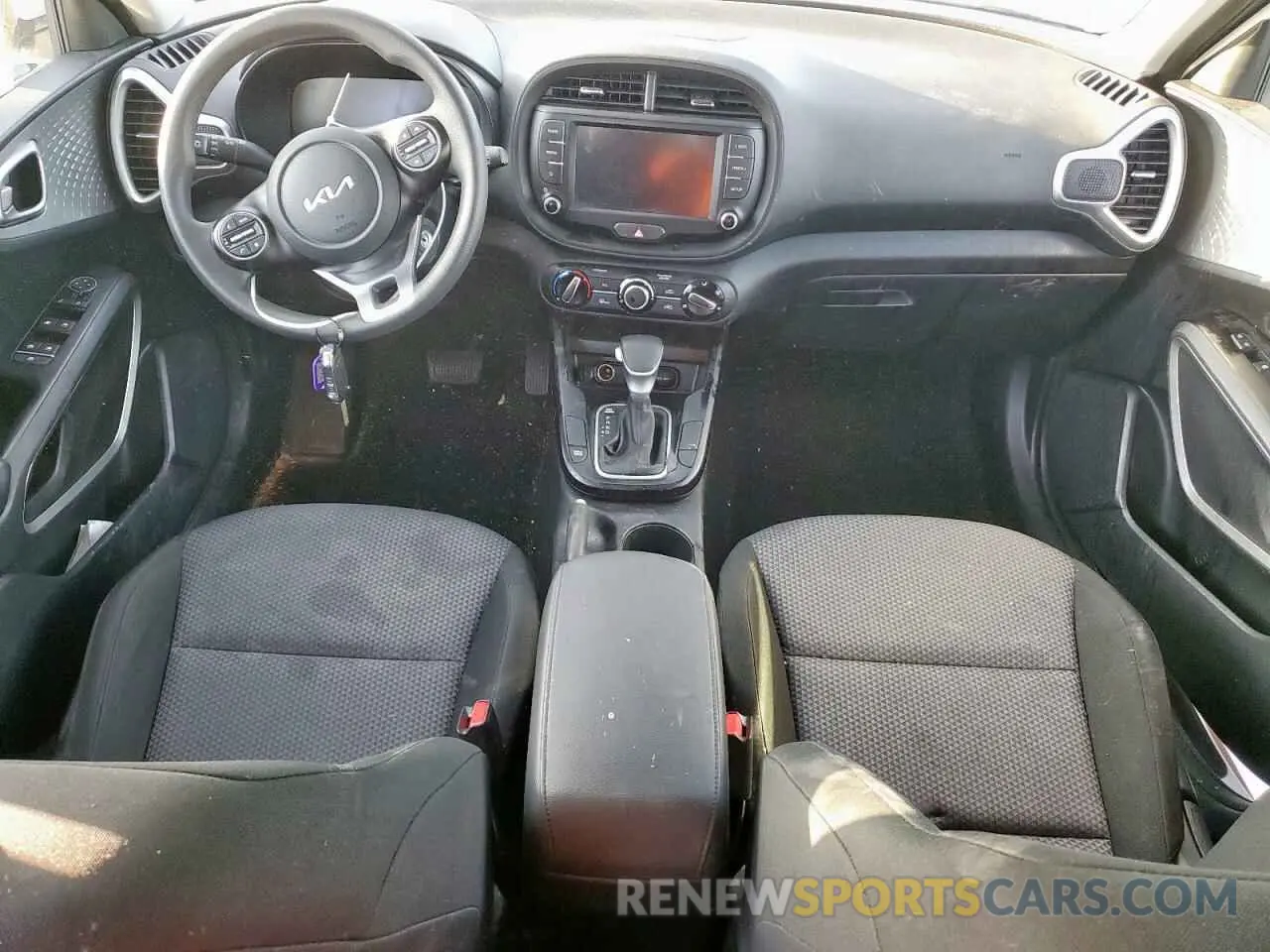 8 Photograph of a damaged car KNDJ23AU6R7899985 KIA SOUL 2024