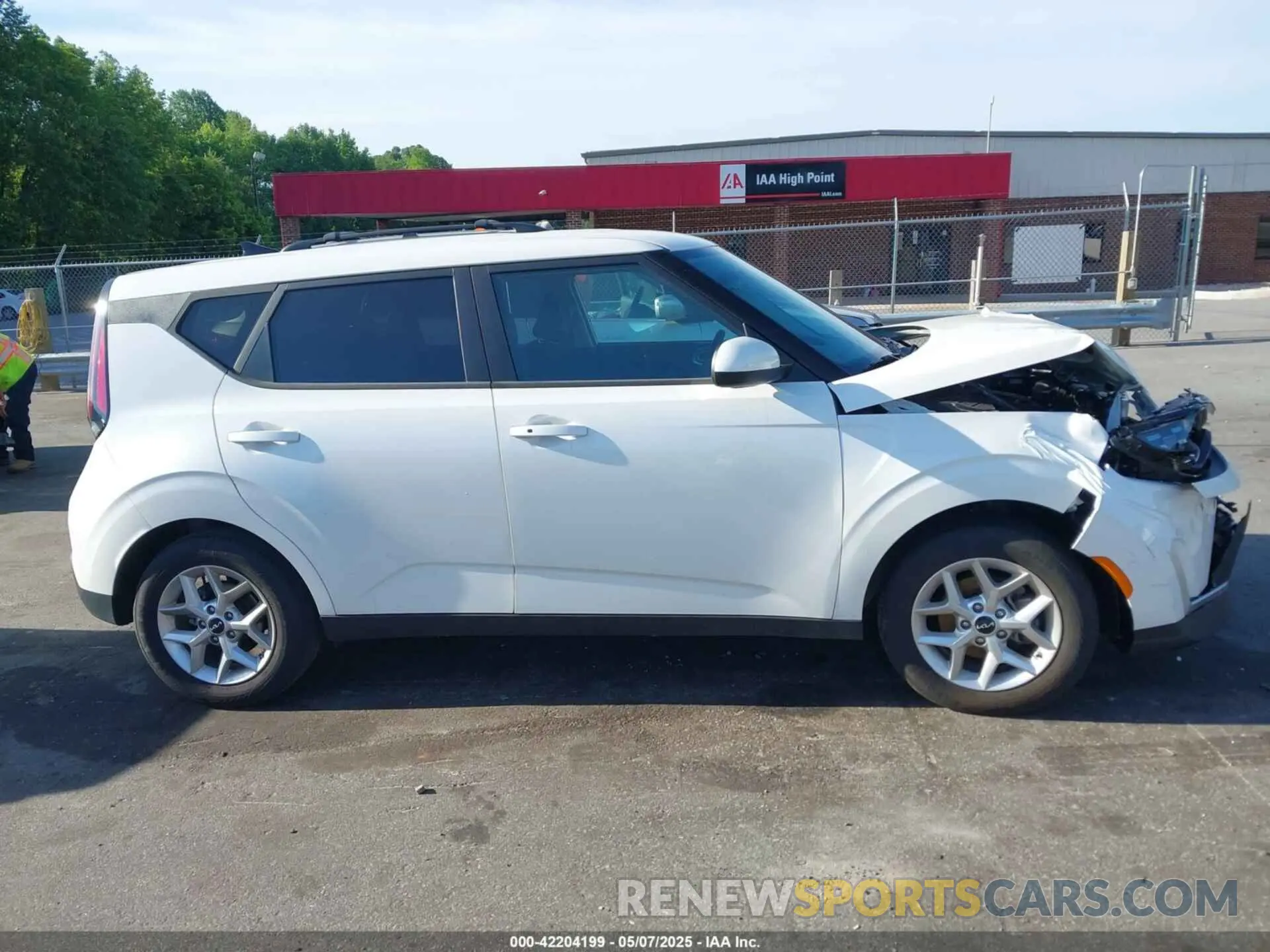 13 Photograph of a damaged car KNDJ23AU6R7914131 KIA SOUL 2024