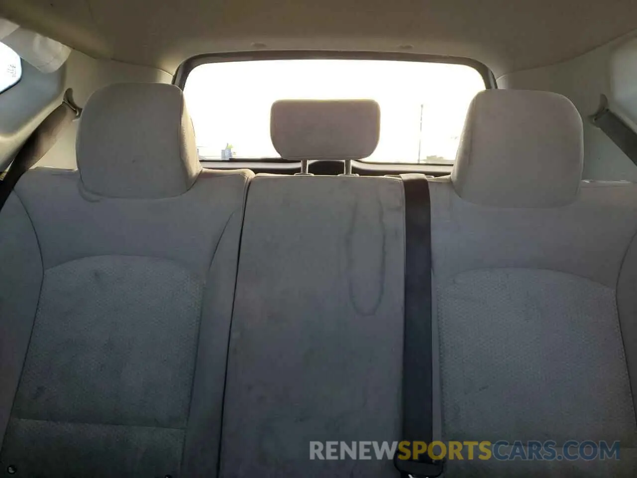 10 Photograph of a damaged car KNDJ23AU6R7918633 KIA SOUL 2024