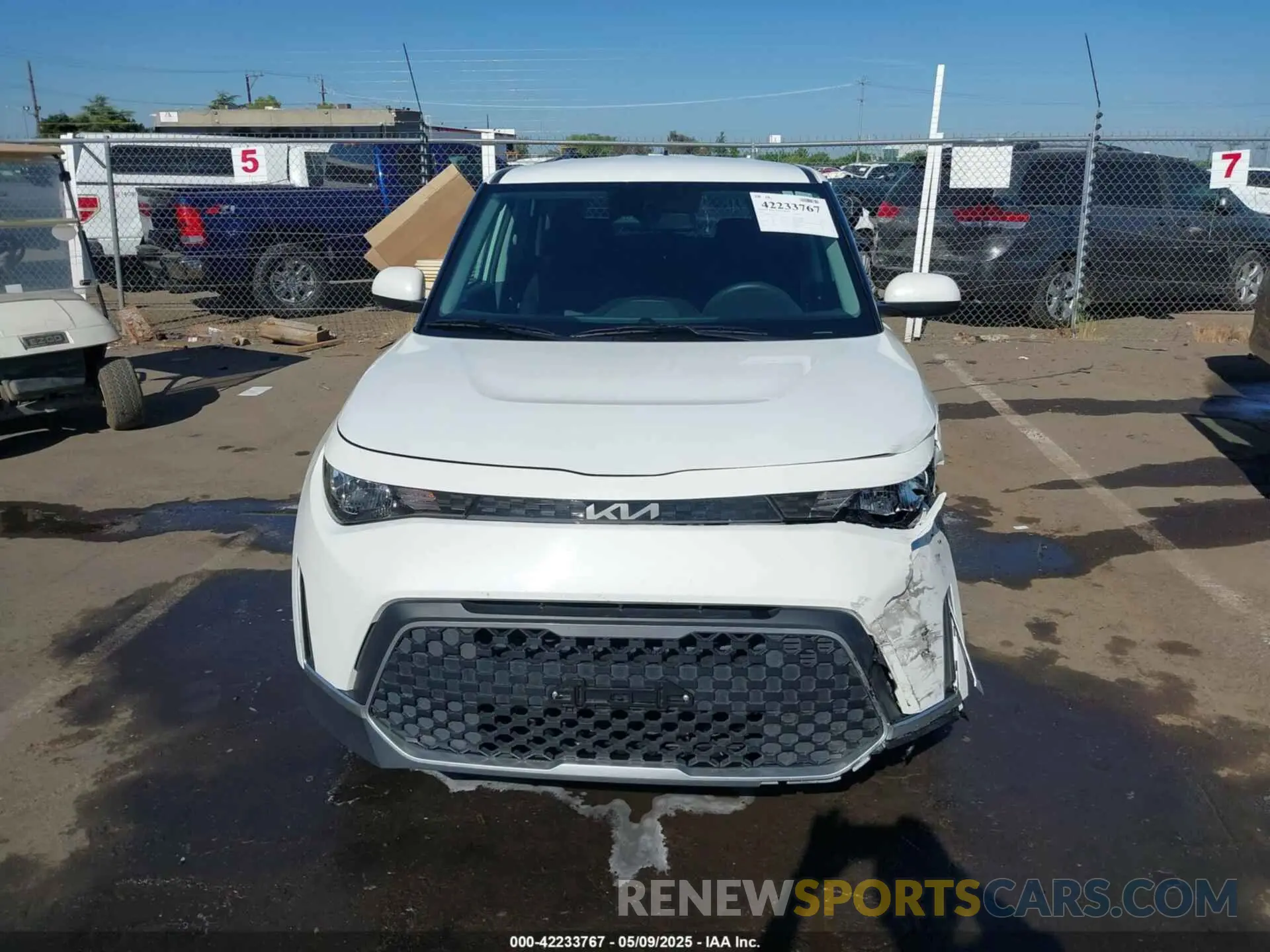 12 Photograph of a damaged car KNDJ23AU7R7227529 KIA SOUL 2024