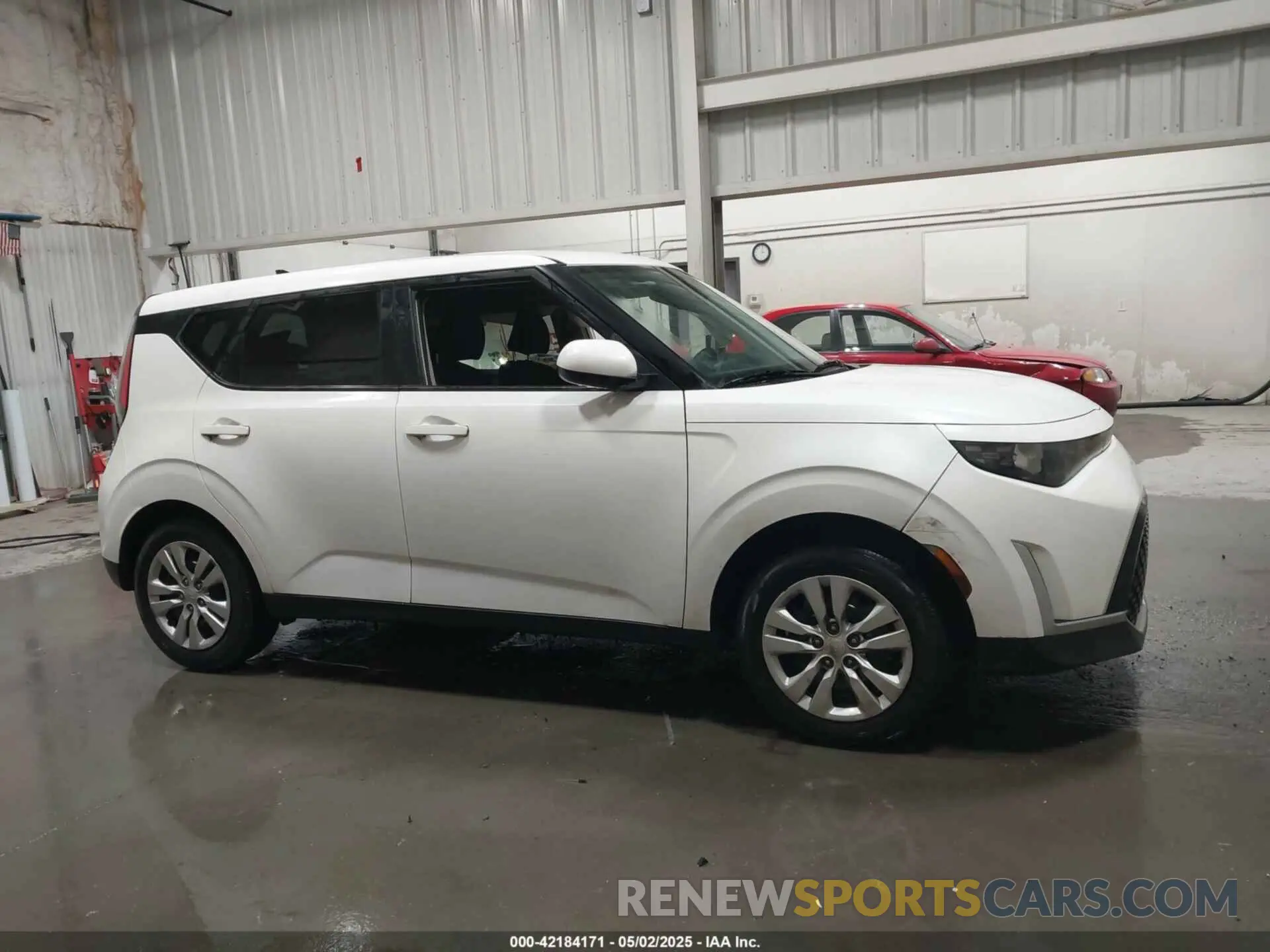 14 Photograph of a damaged car KNDJ23AU7R7231161 KIA SOUL 2024