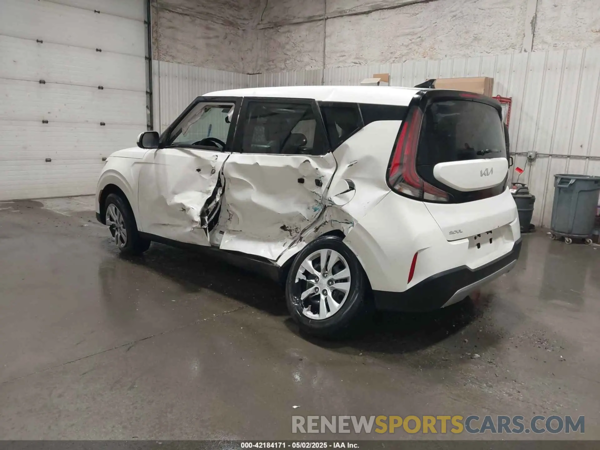 3 Photograph of a damaged car KNDJ23AU7R7231161 KIA SOUL 2024