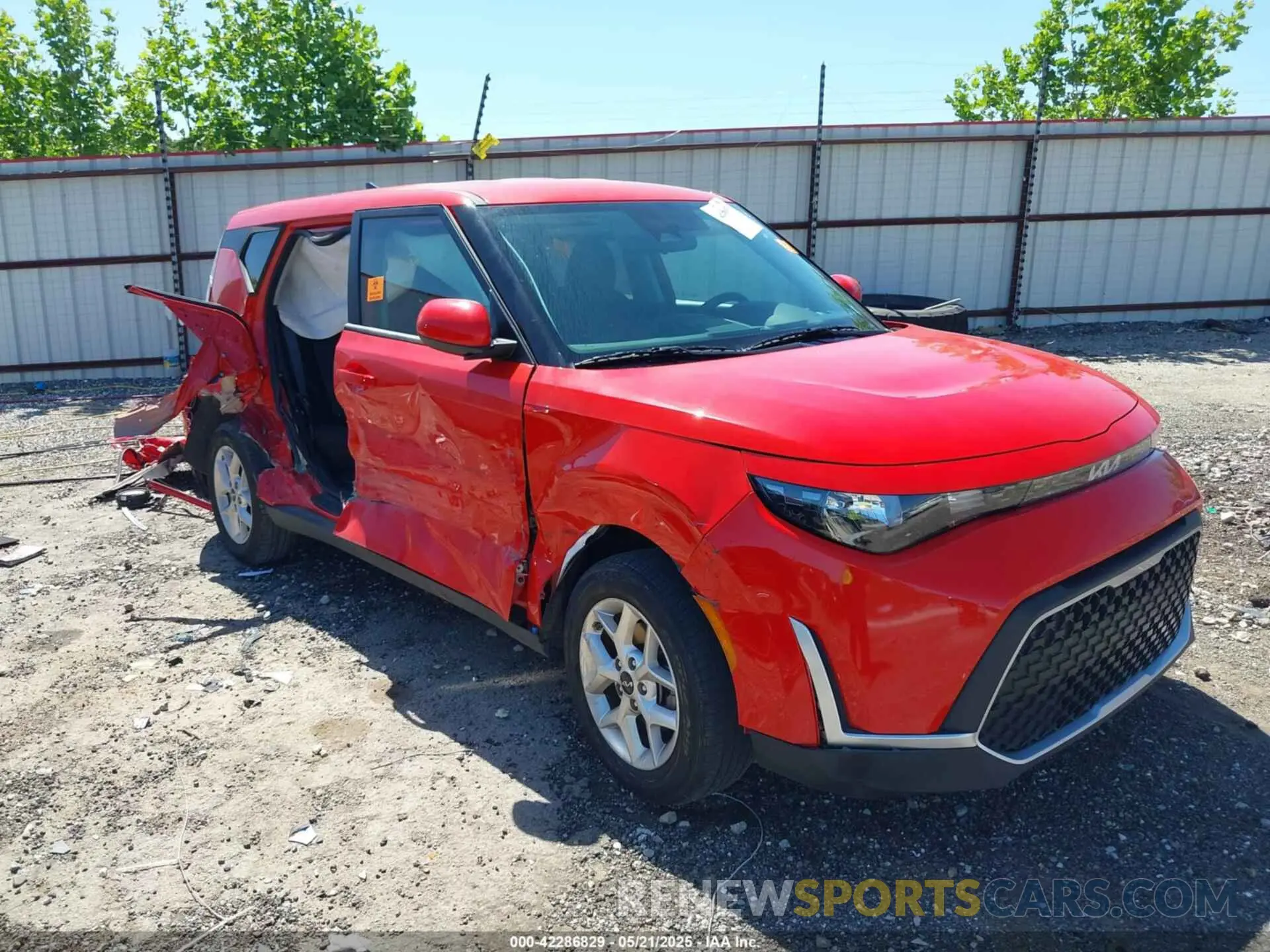 1 Photograph of a damaged car KNDJ23AU8R7233601 KIA SOUL 2024