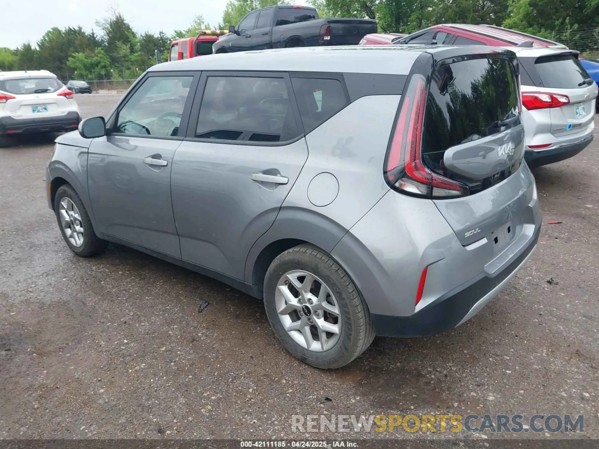 3 Photograph of a damaged car KNDJ23AU8R7905091 KIA SOUL 2024