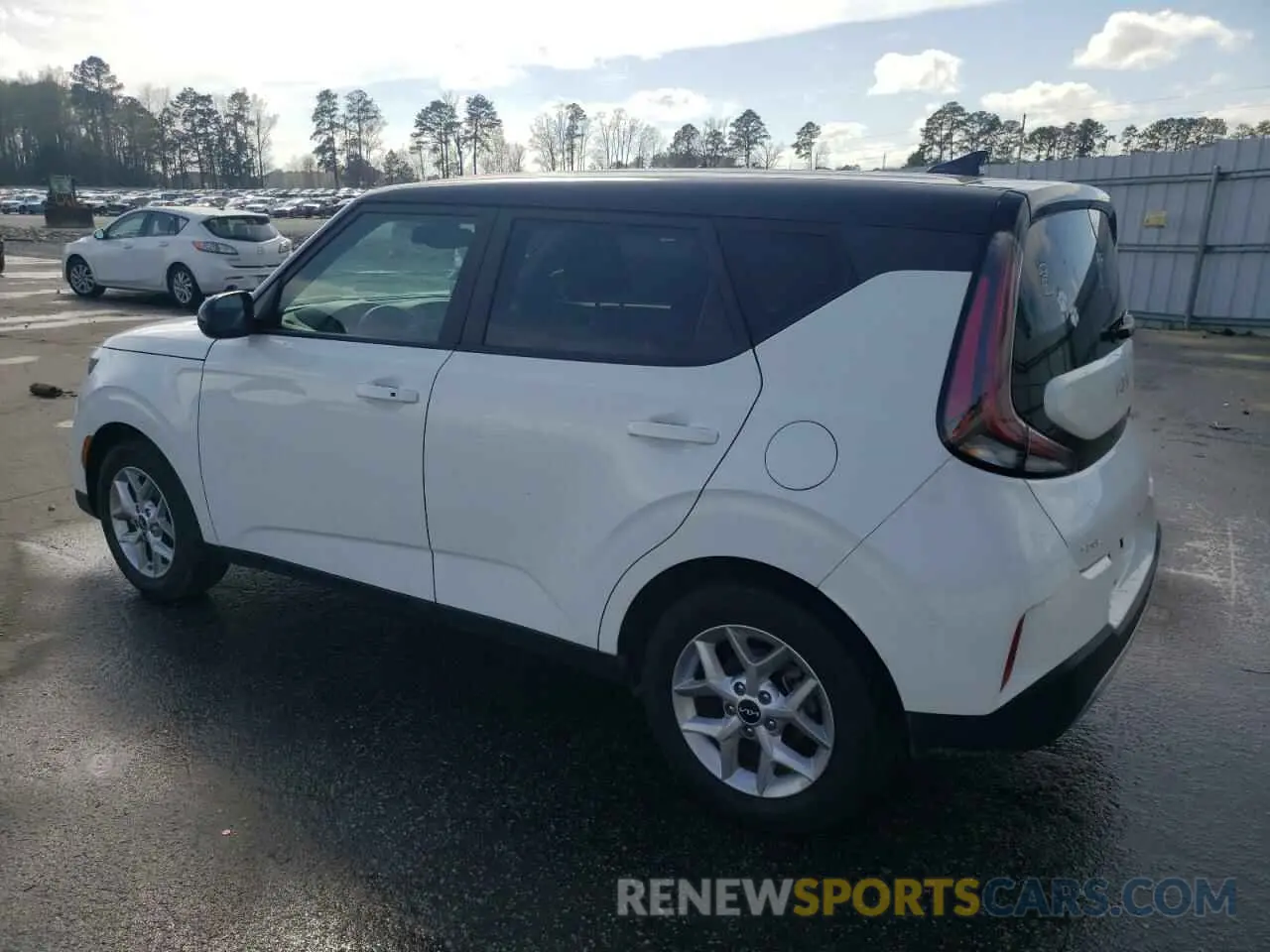 2 Photograph of a damaged car KNDJ23AU9R7231615 KIA SOUL 2024