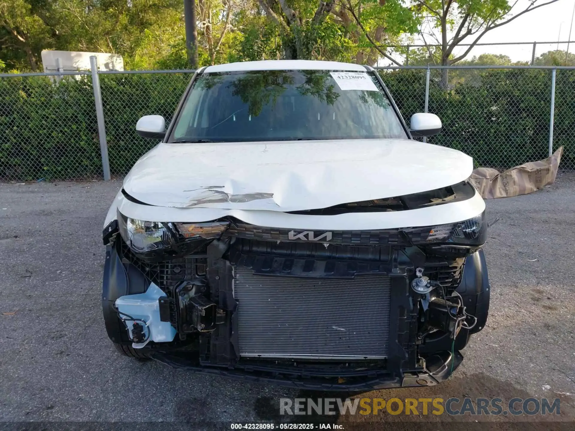 13 Photograph of a damaged car KNDJ23AU9R7920490 KIA SOUL 2024