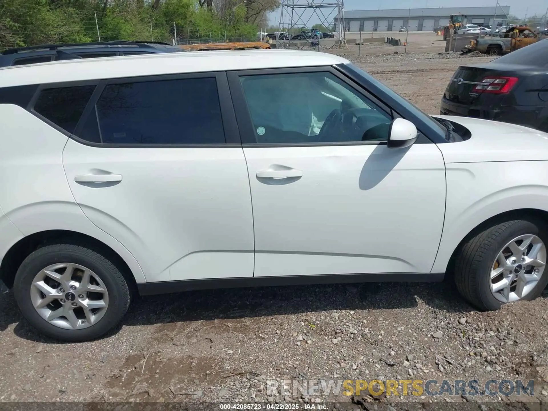 13 Photograph of a damaged car KNDJ23AUXR7227864 KIA SOUL 2024