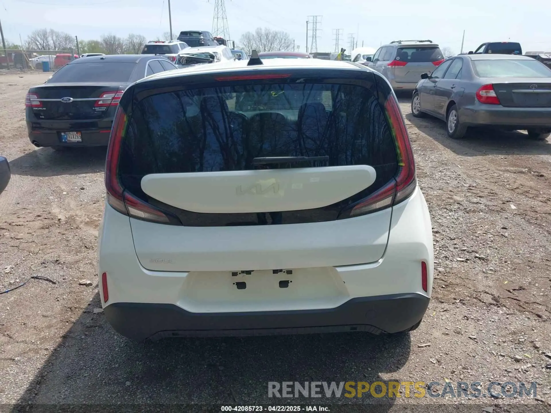 16 Photograph of a damaged car KNDJ23AUXR7227864 KIA SOUL 2024
