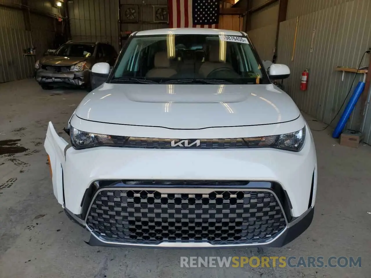 5 Photograph of a damaged car KNDJ33AU1R7227989 KIA SOUL 2024